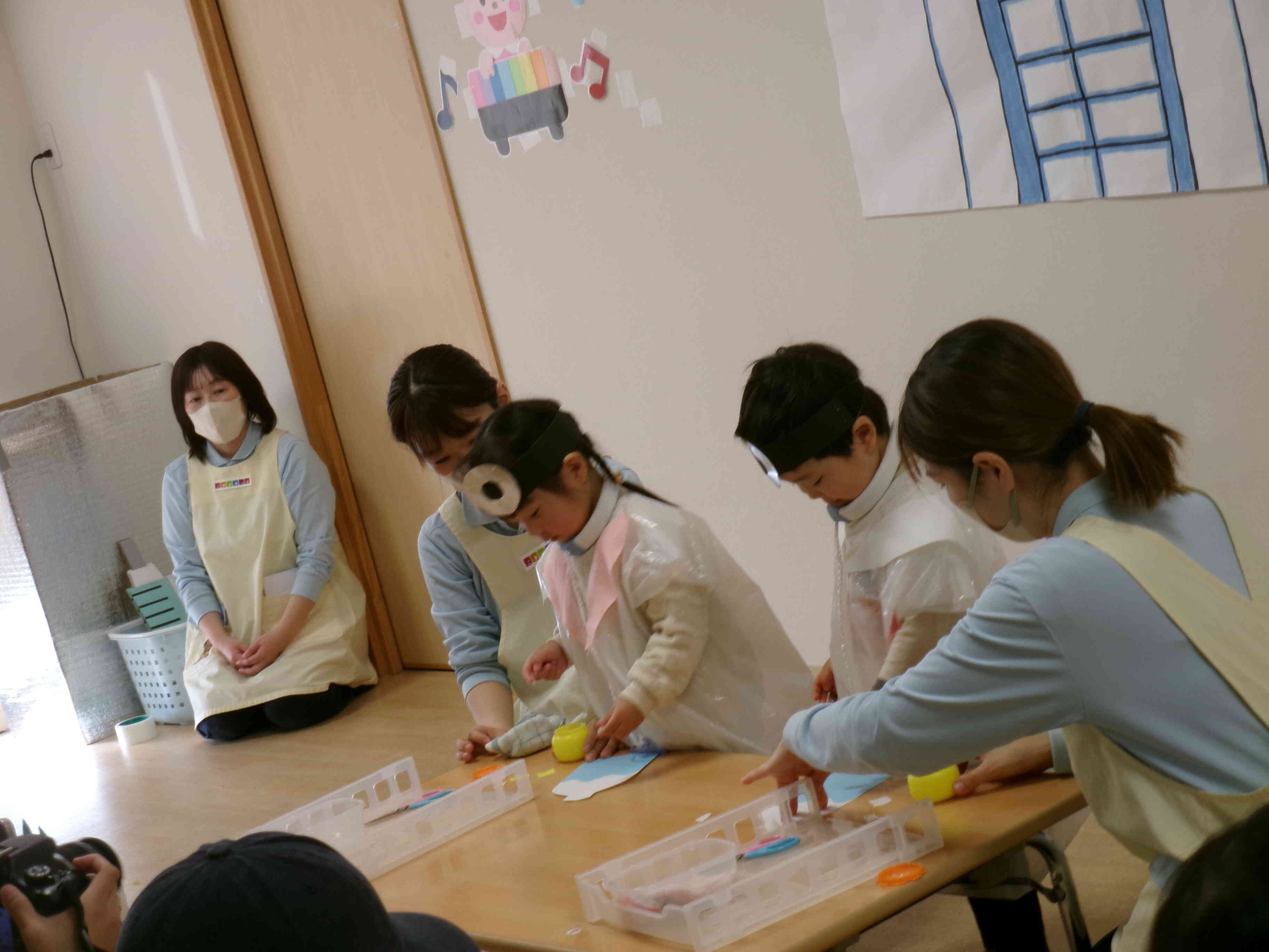 ハサミとのりが使えるようになったんだ！