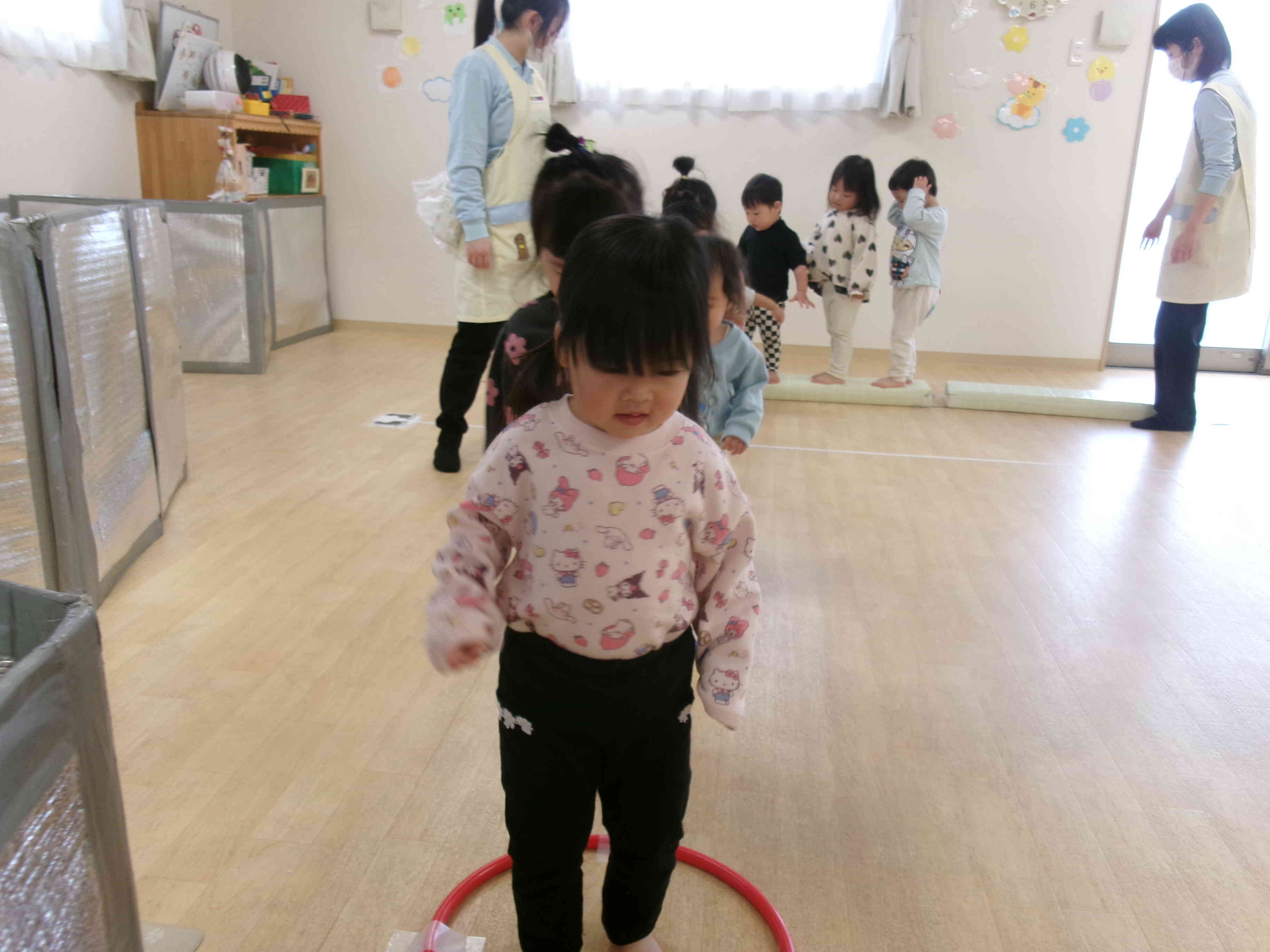 フープジャンプに挑戦。