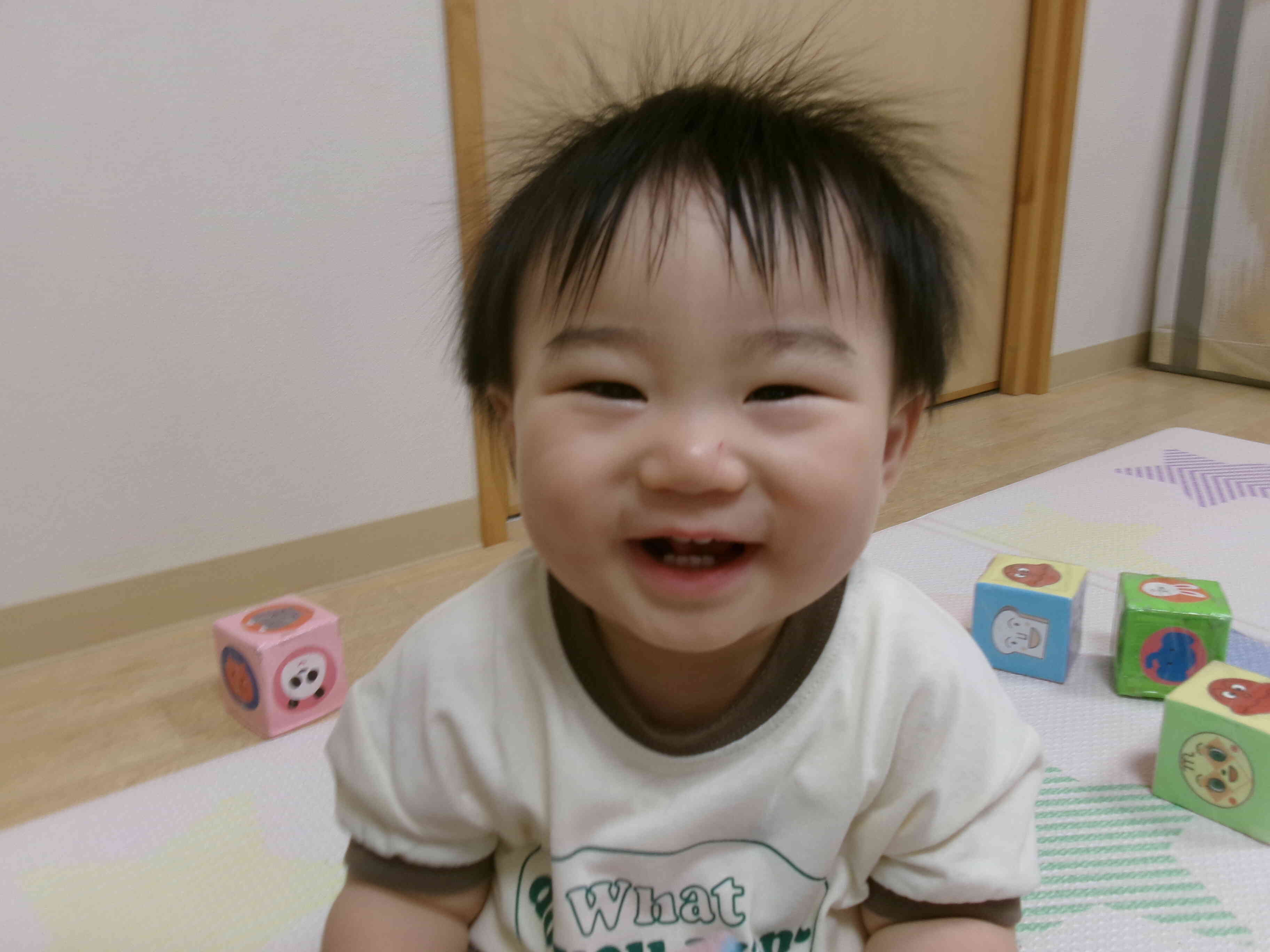 はじめまして～ひよこ組（０歳児）～