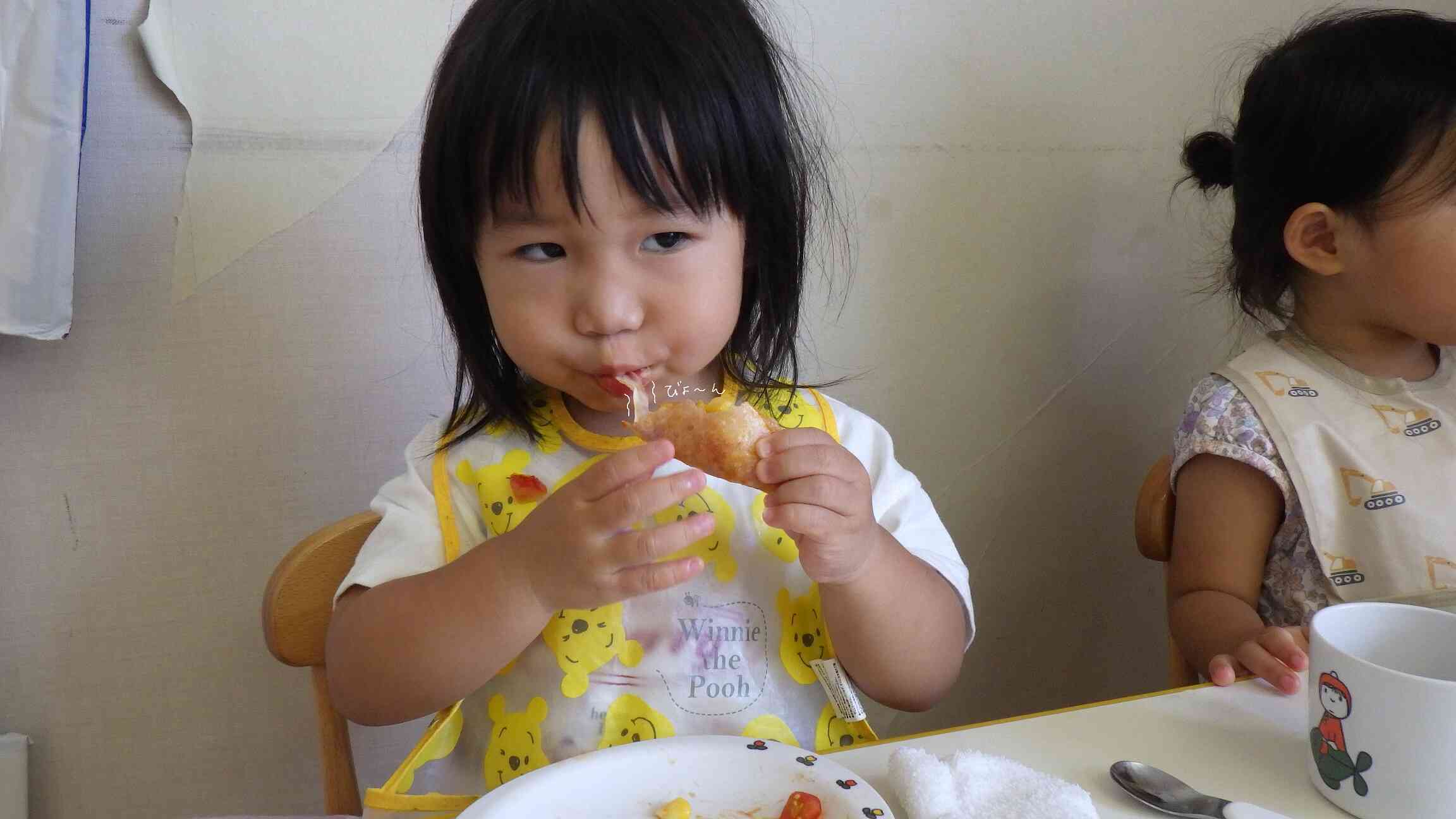 完成したピザをお給食と一緒に出しました！