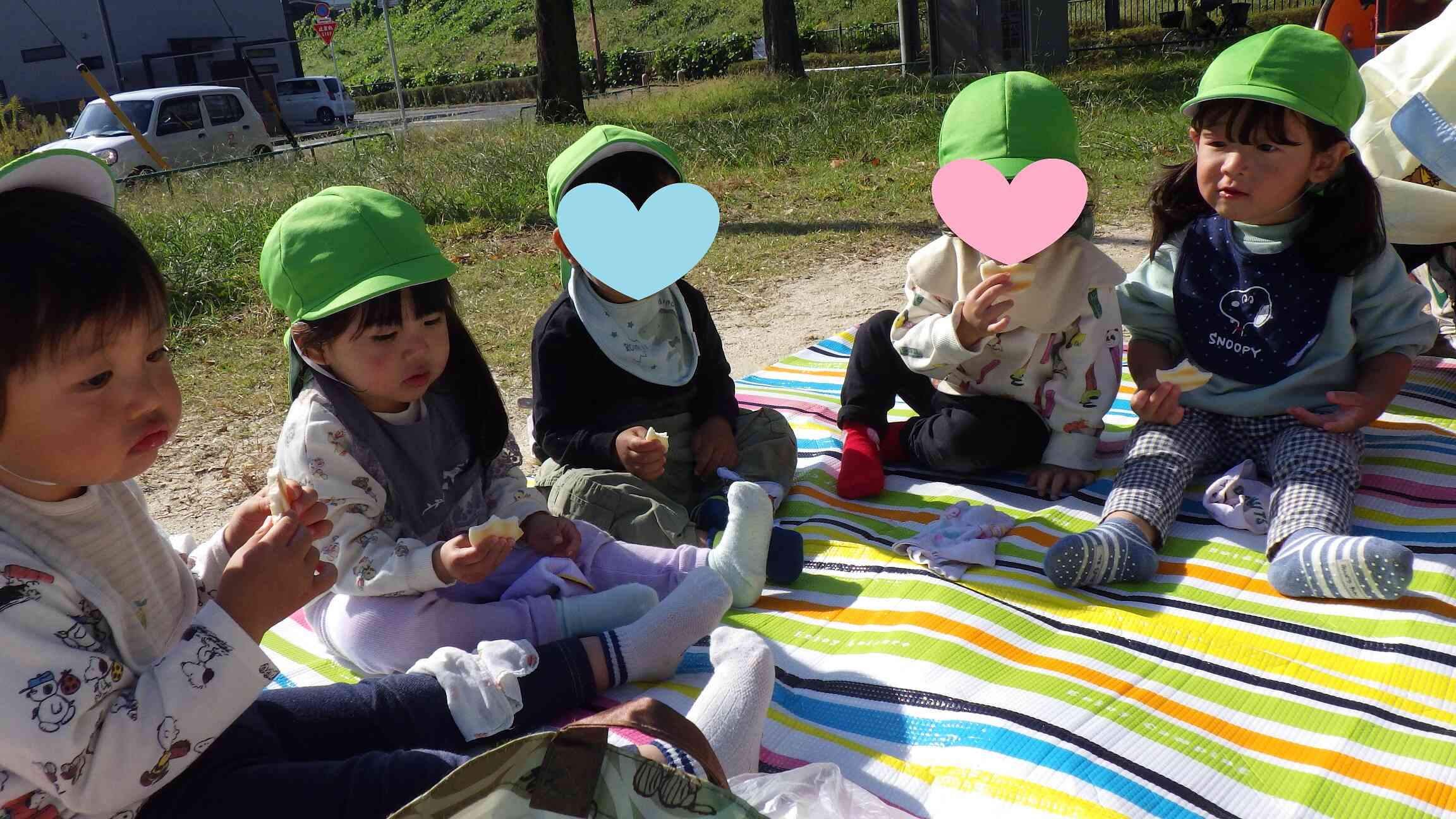 おやつも食べたよ~!