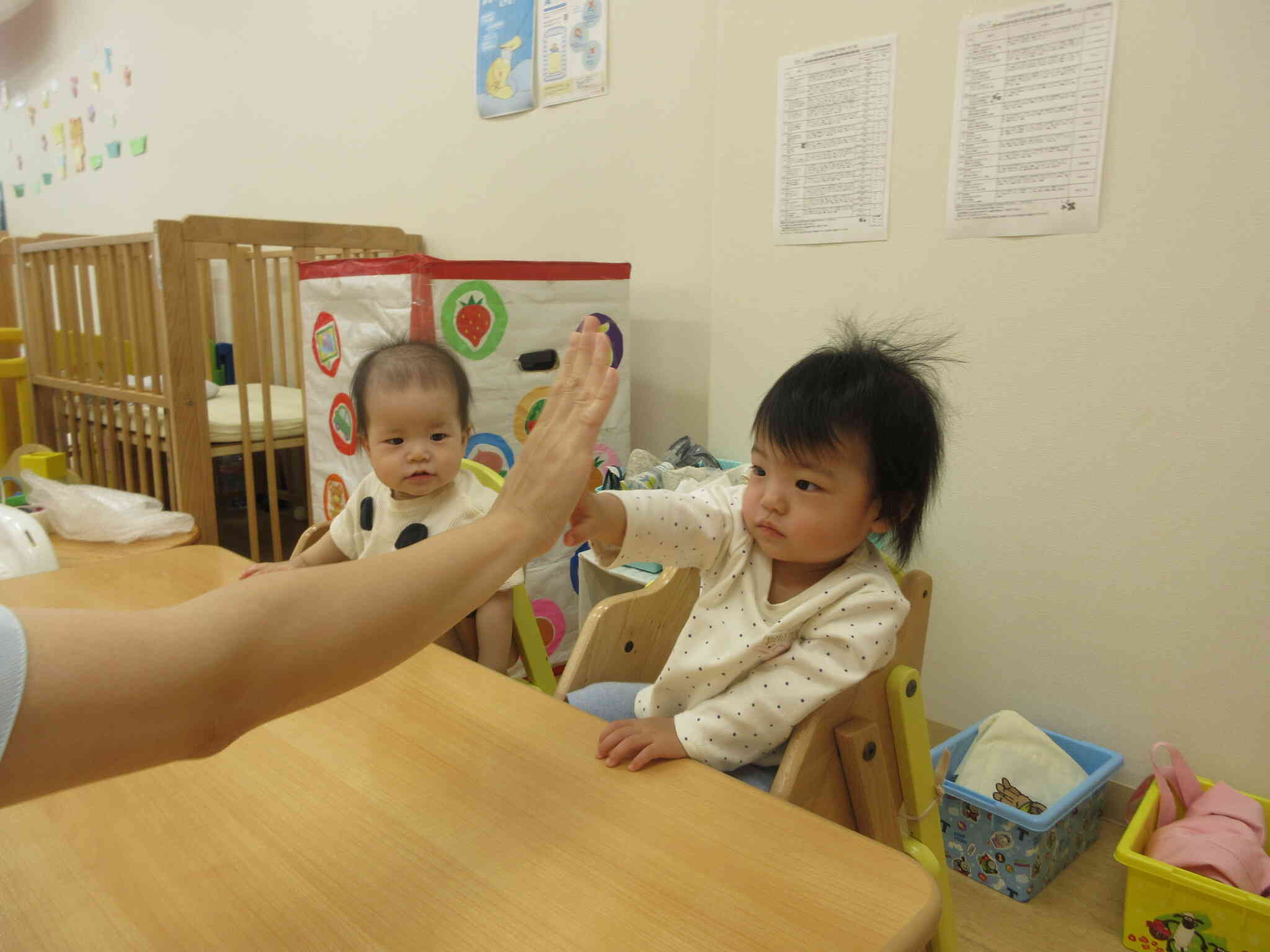 お名前を呼ばれて先生とタッチ！！