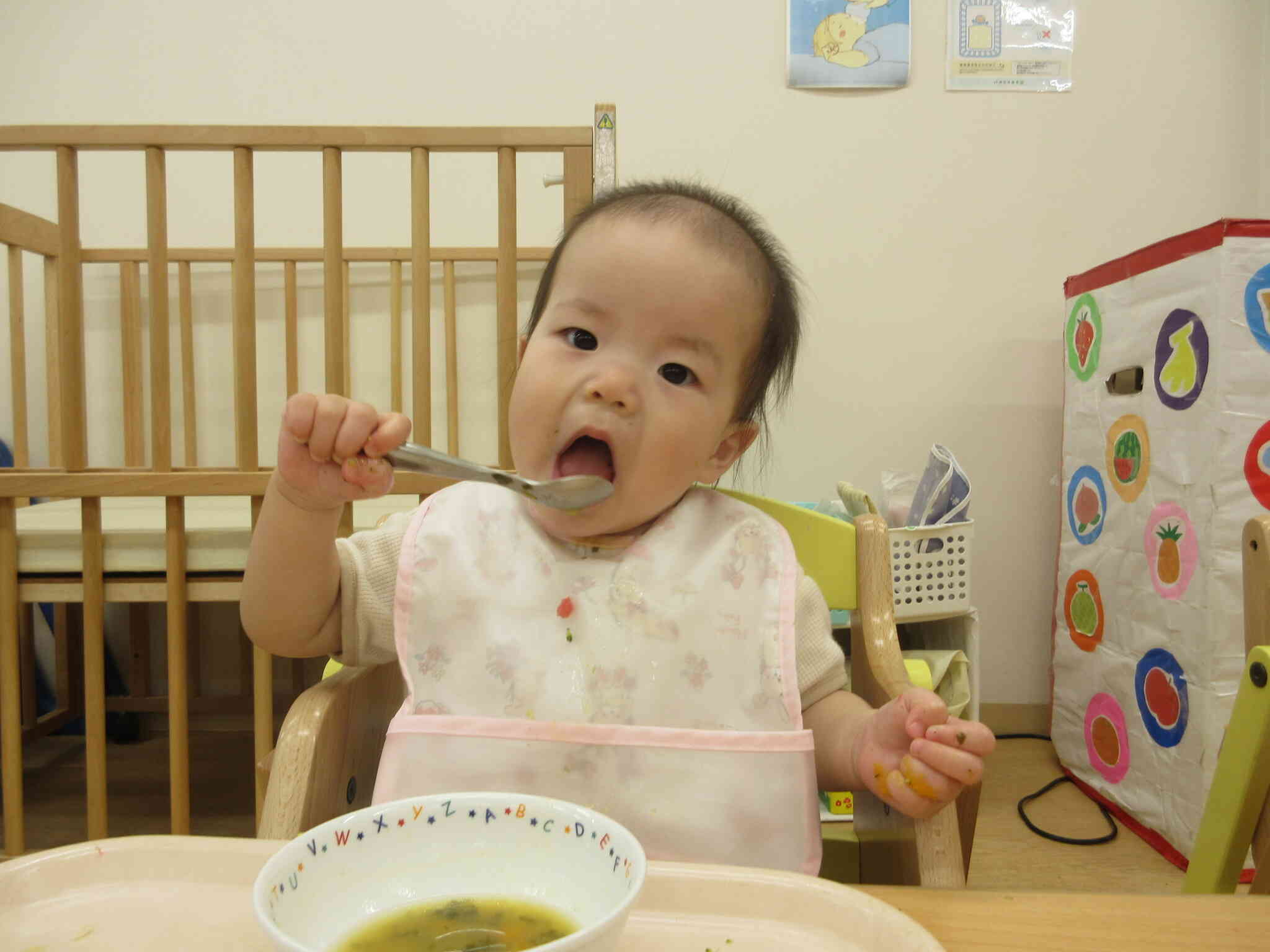 見て見てー！！スプーンで食べられるようになったよ♪