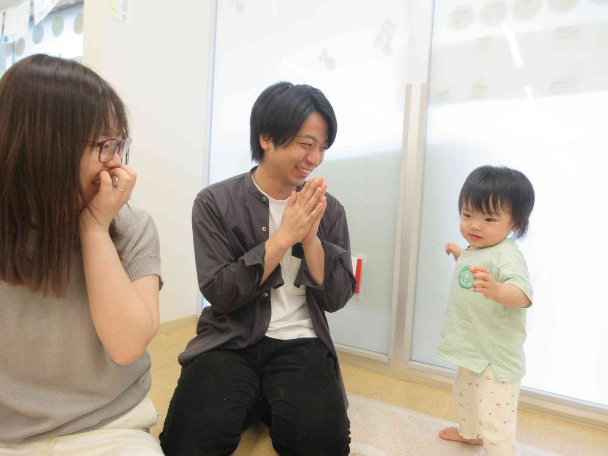 自分で立つことが出来て、少し歩けたね☆