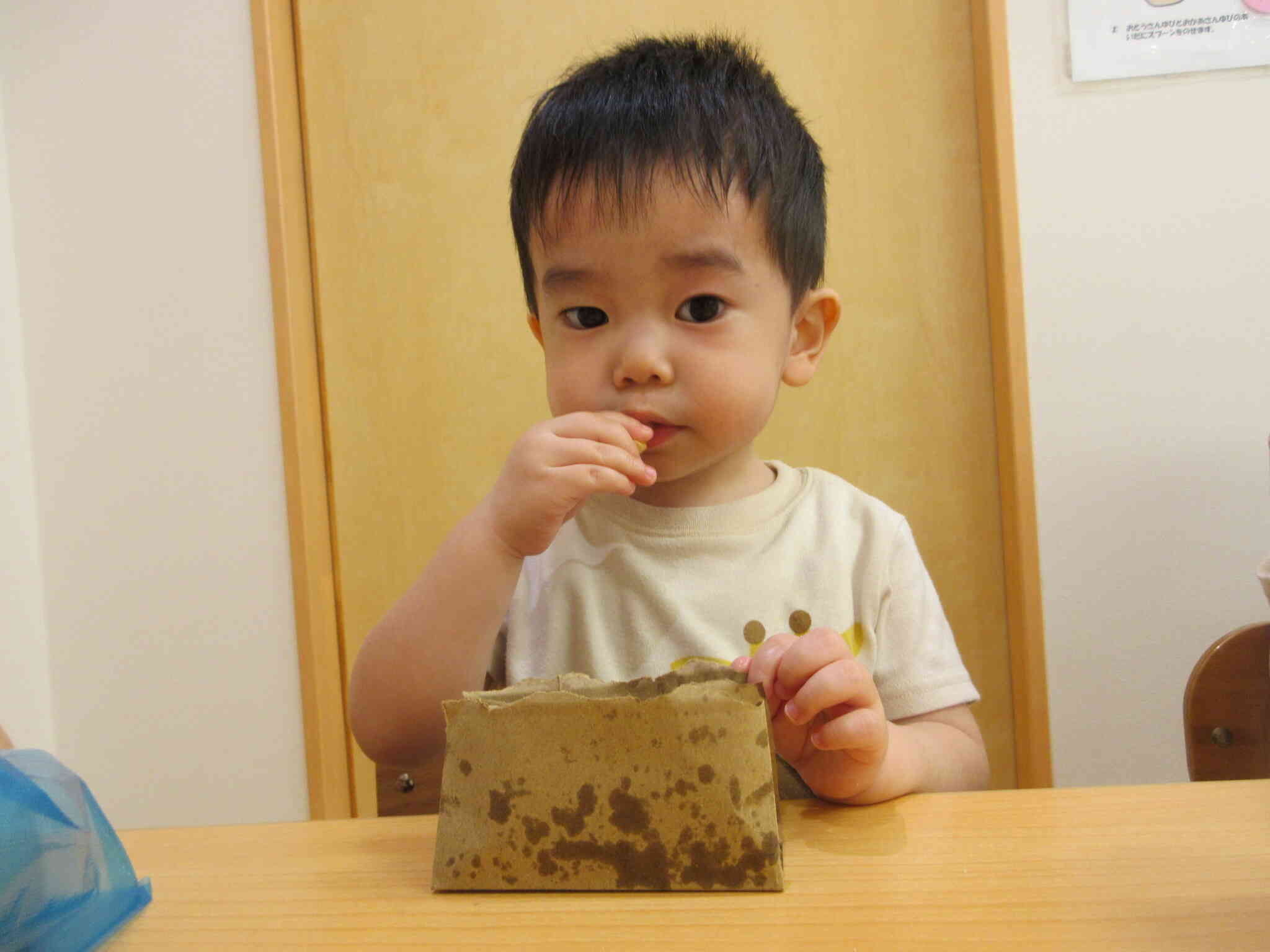 モグモグ美味しいね♪
