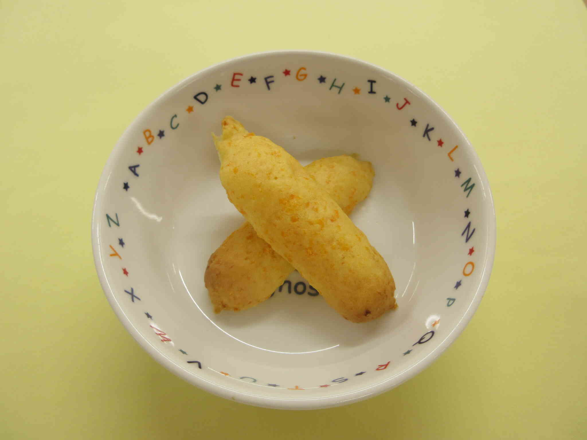 9月のおすすめレシピ★にんじんスティックパン★