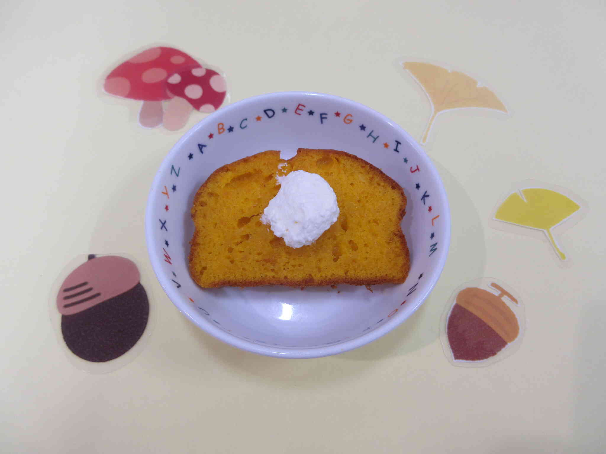 みんなで作ったかぼちゃパウンドケーキの完成♪