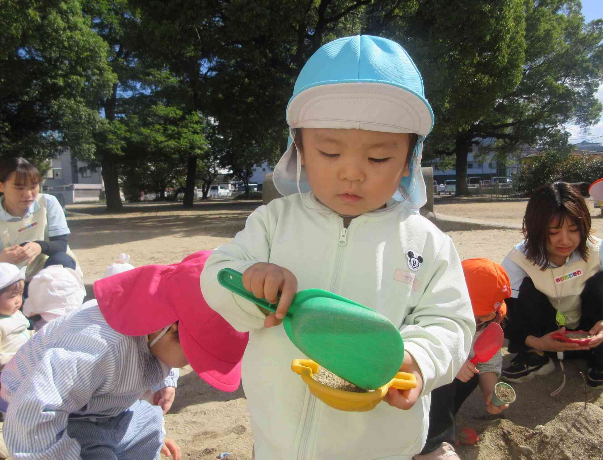 亀岡公園に遊びに行きました！（全クラス）