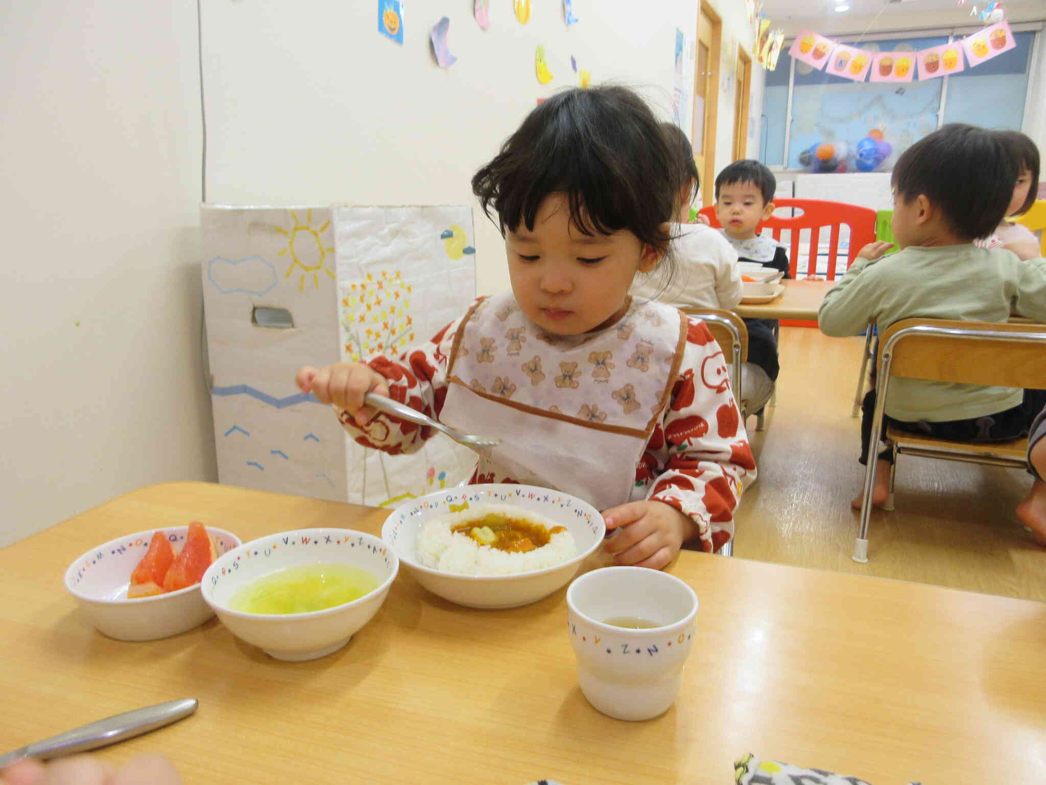 カレーバイキングをしよう！（食育活動　全クラス）