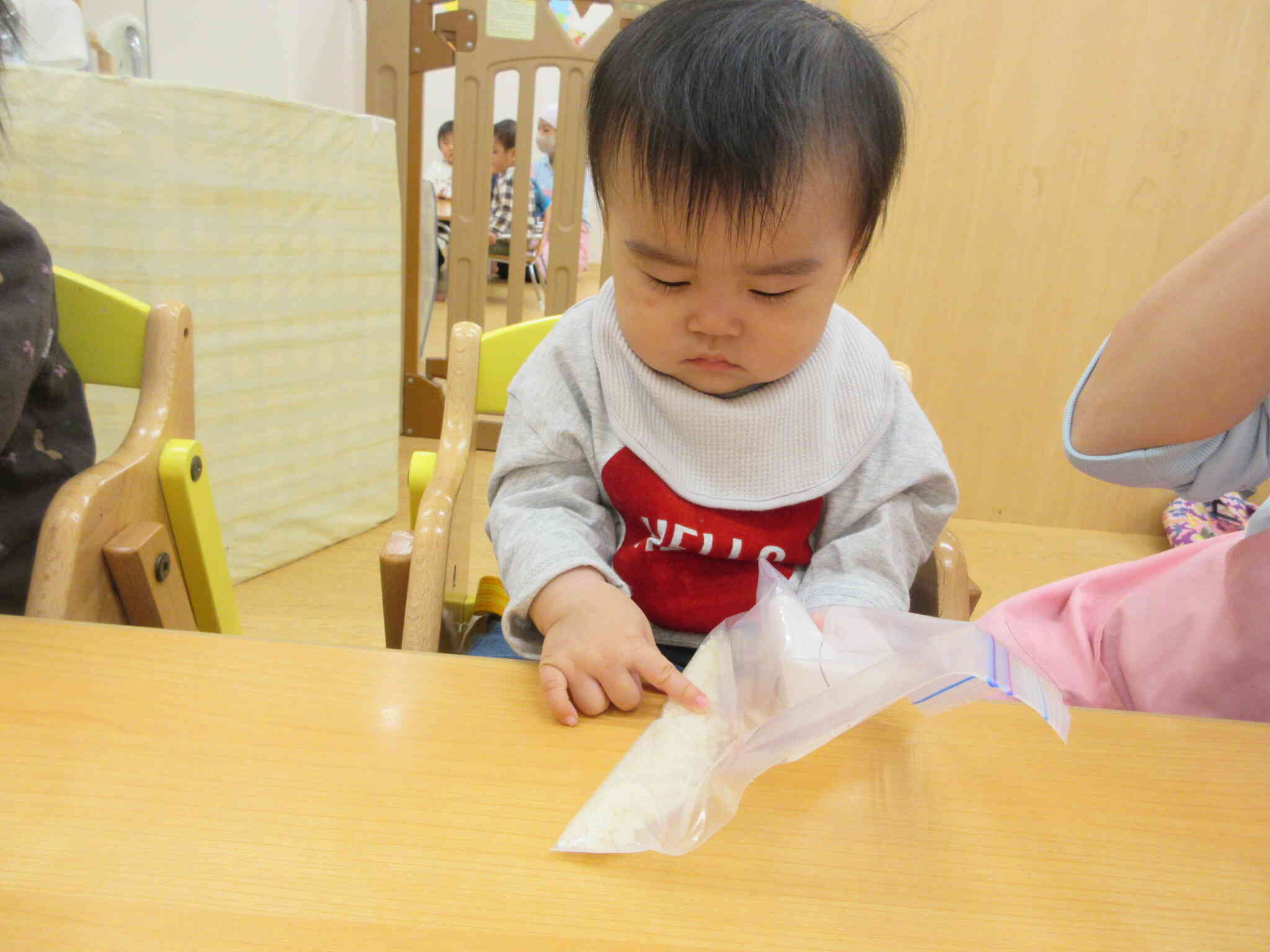 お米に触れたよ！