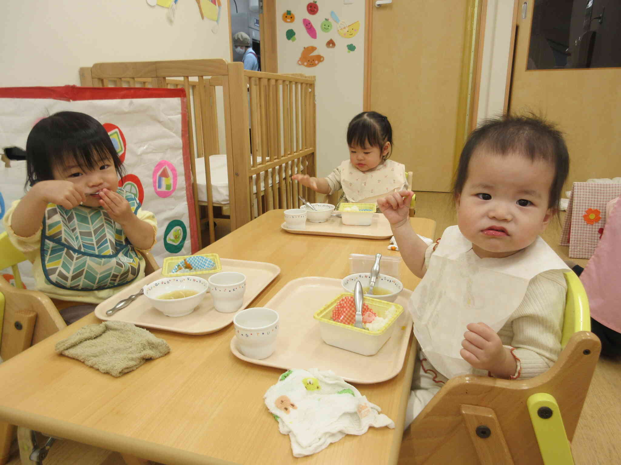 みんなでお弁当を食べました！
