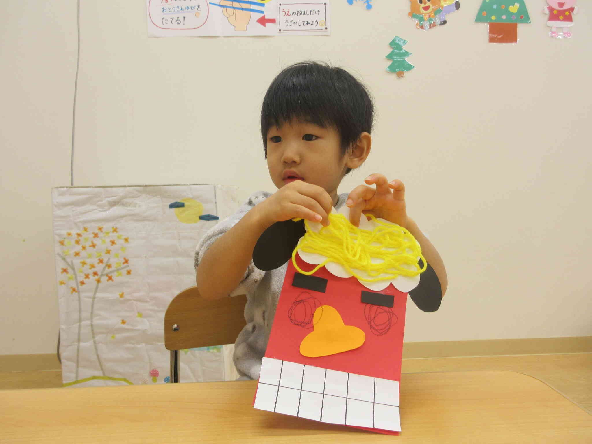 獅子舞を作ったよ！（２歳児　うさぎ組）