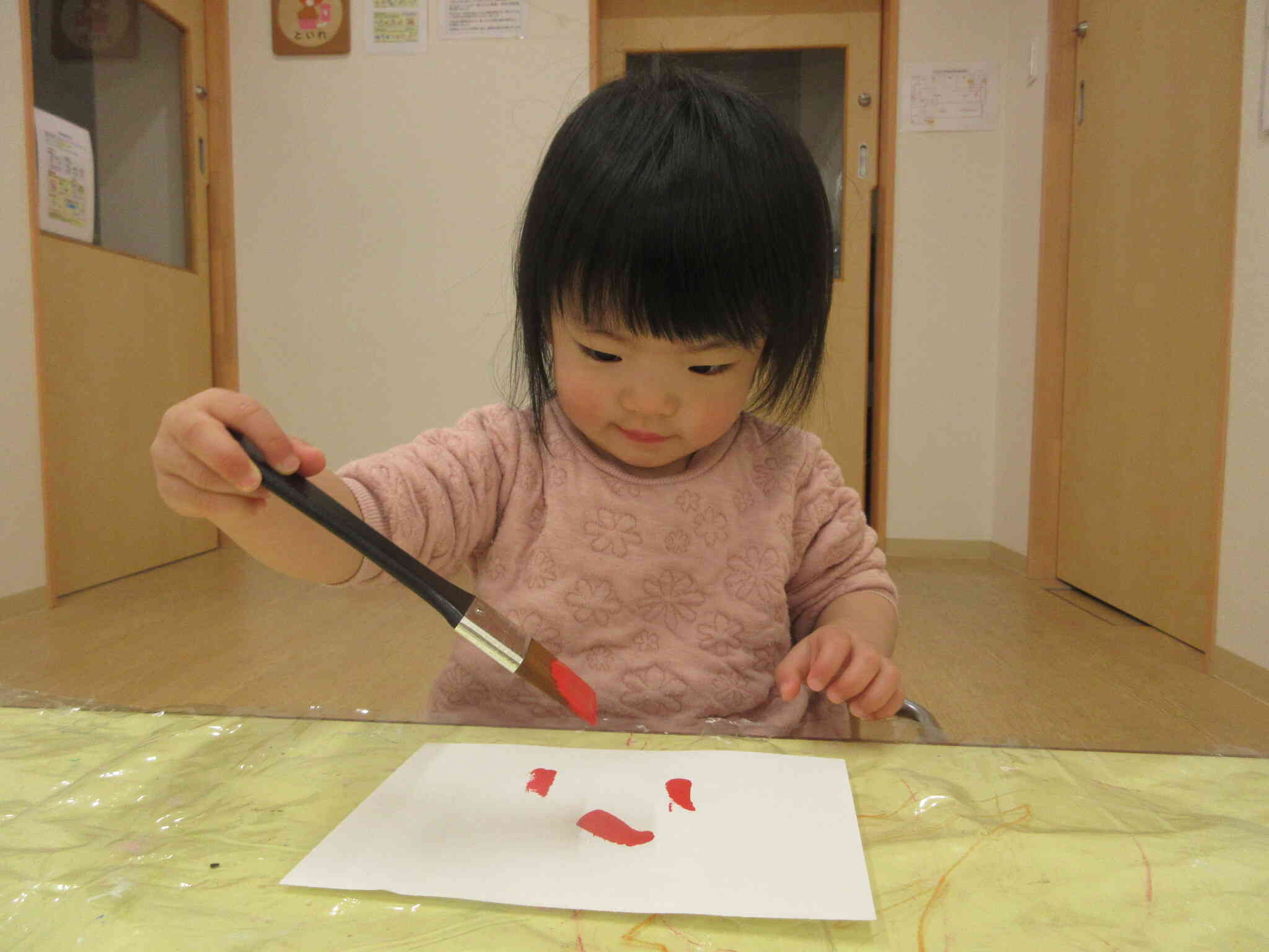 筆を使ったお絵描き楽しいね♡