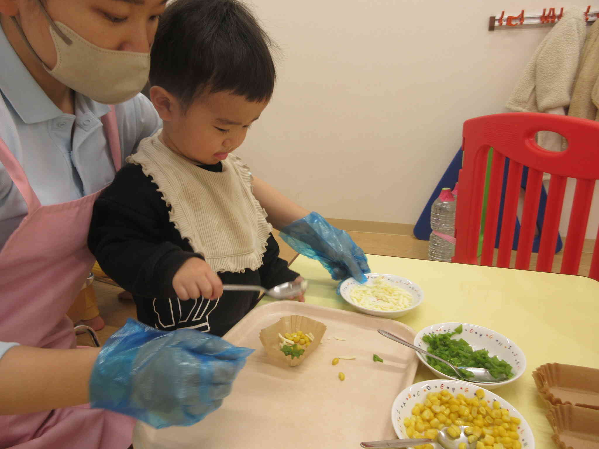 好きな具材を取ろう！！