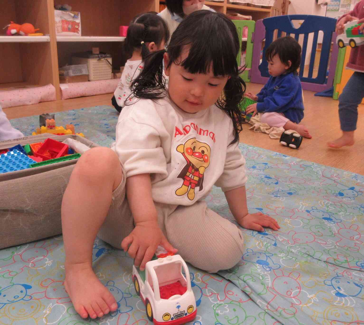 ブロックで車を作ったよ!