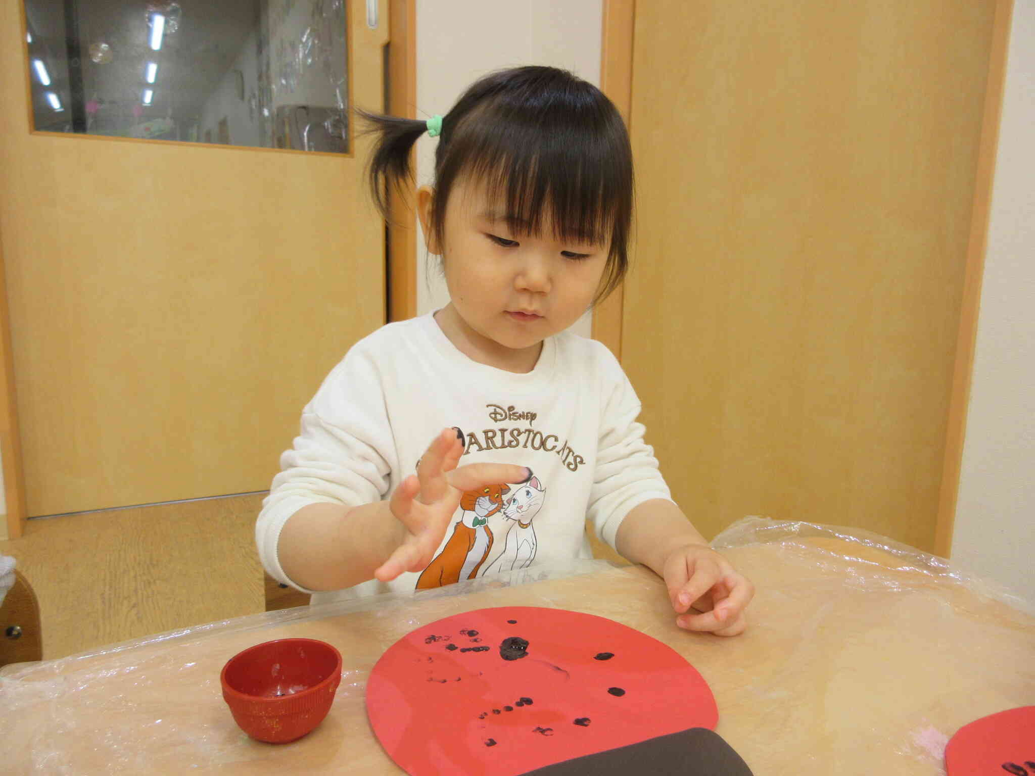 てんとう虫の製作をしたよ！（2歳児　うさぎ組）