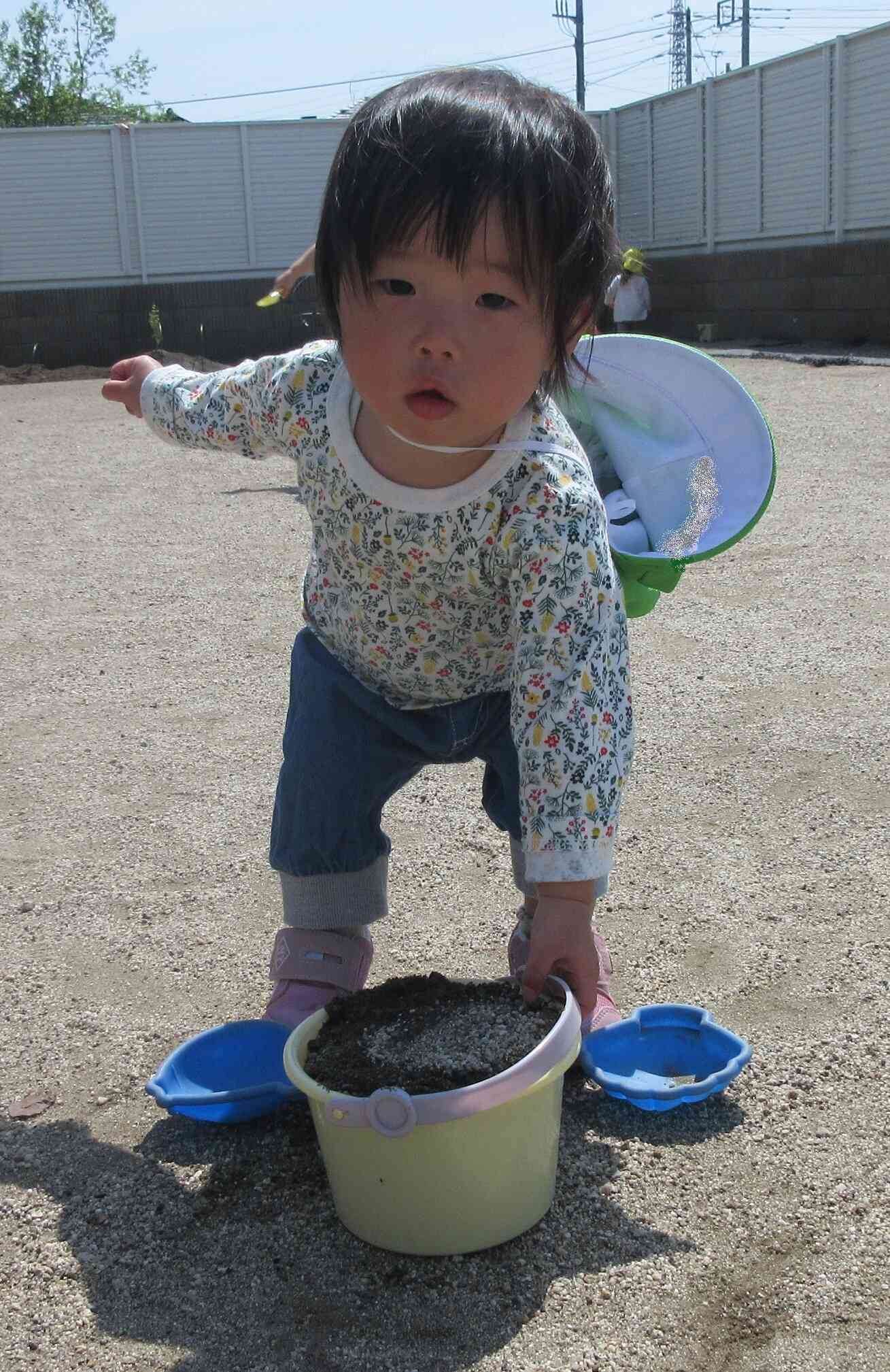 いっぱい入れすぎて、もてないかも・・・