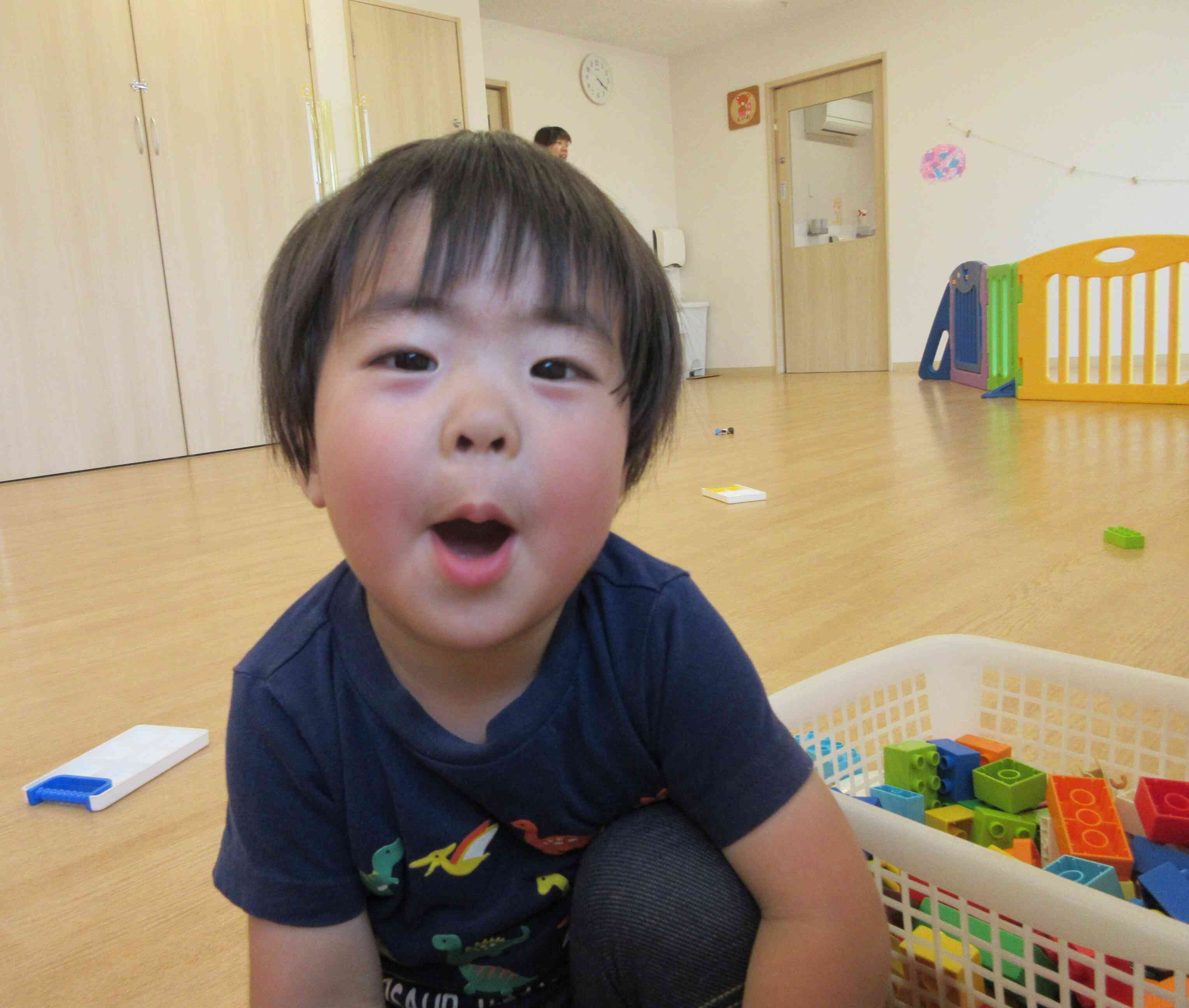 え・が・お♪