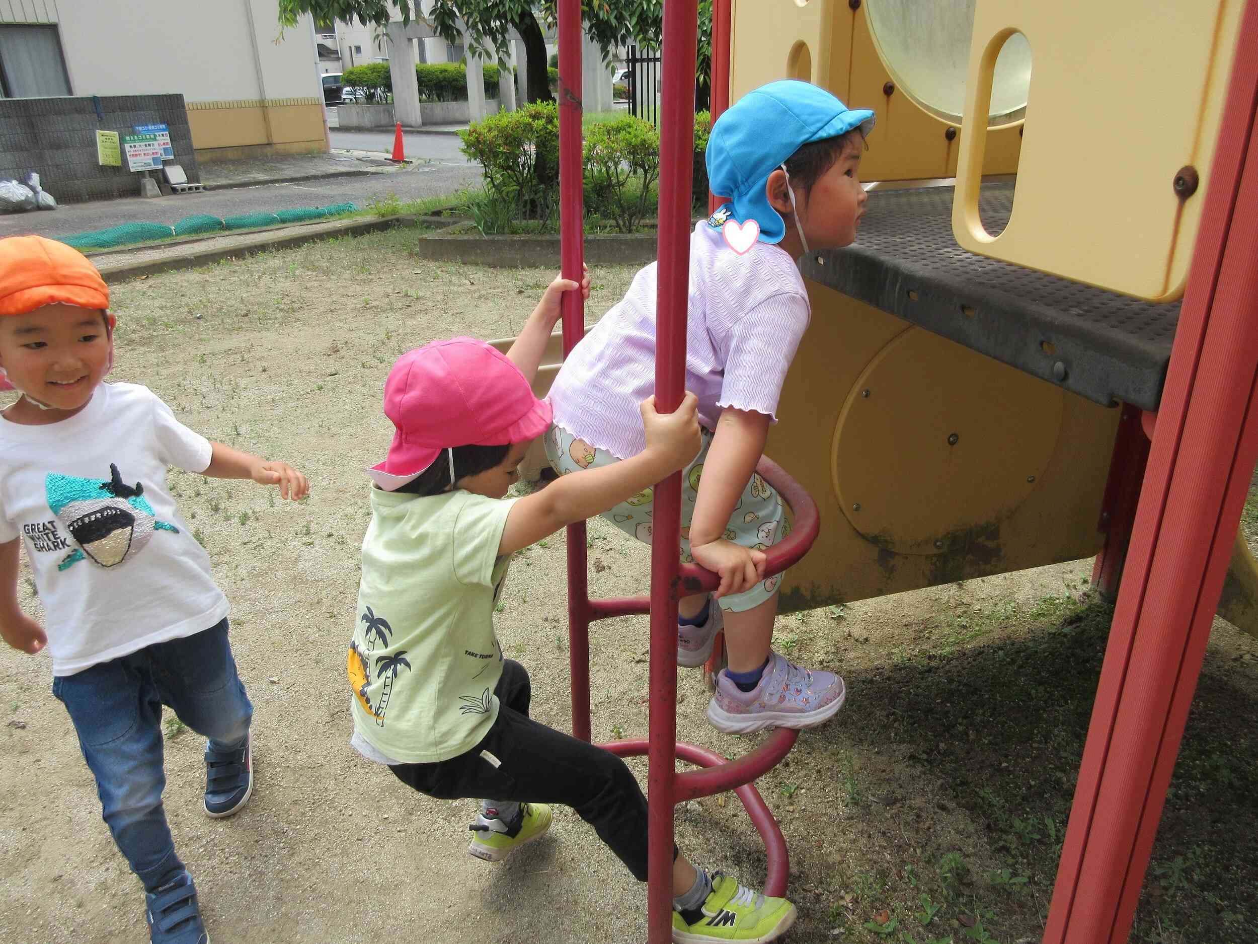 初めての公園へ♪