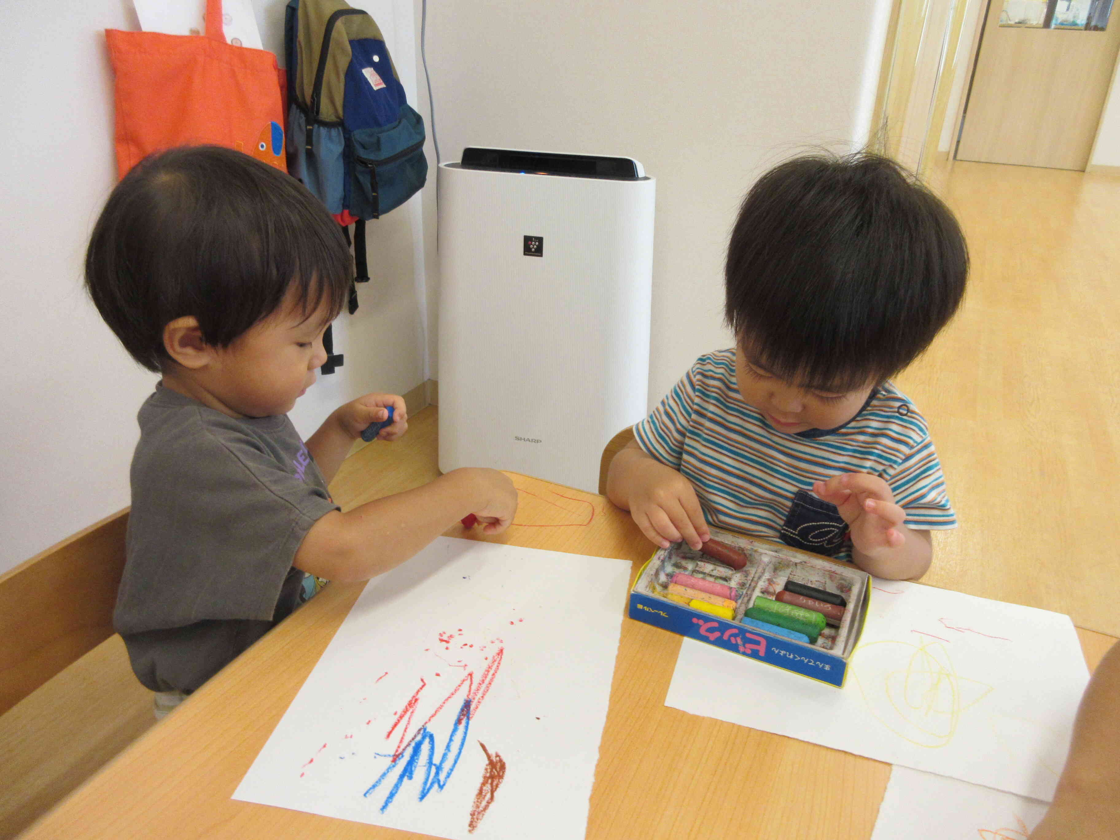 お絵描きをしているよ！