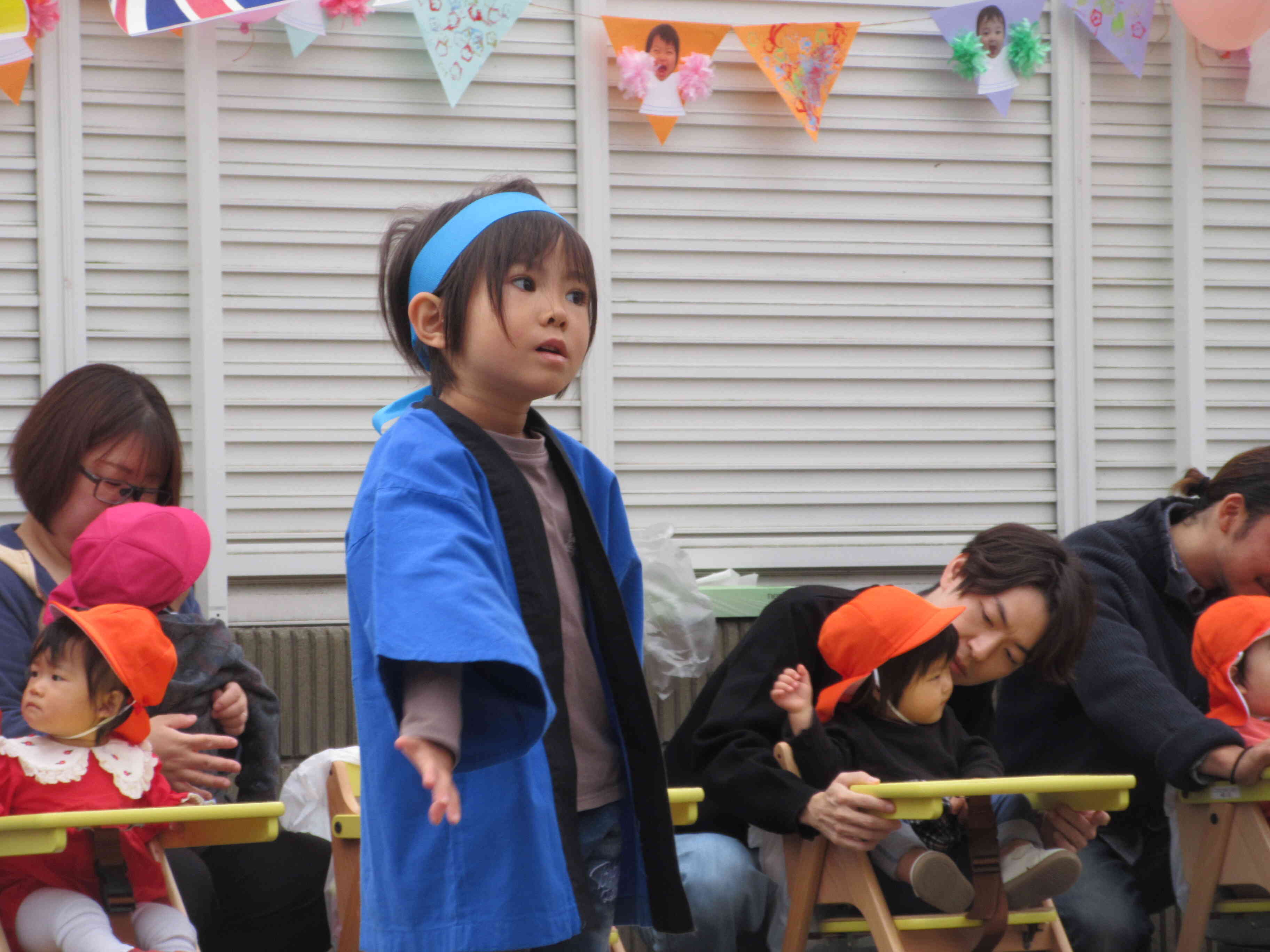 初めての運動会。上手に踊れたね♪