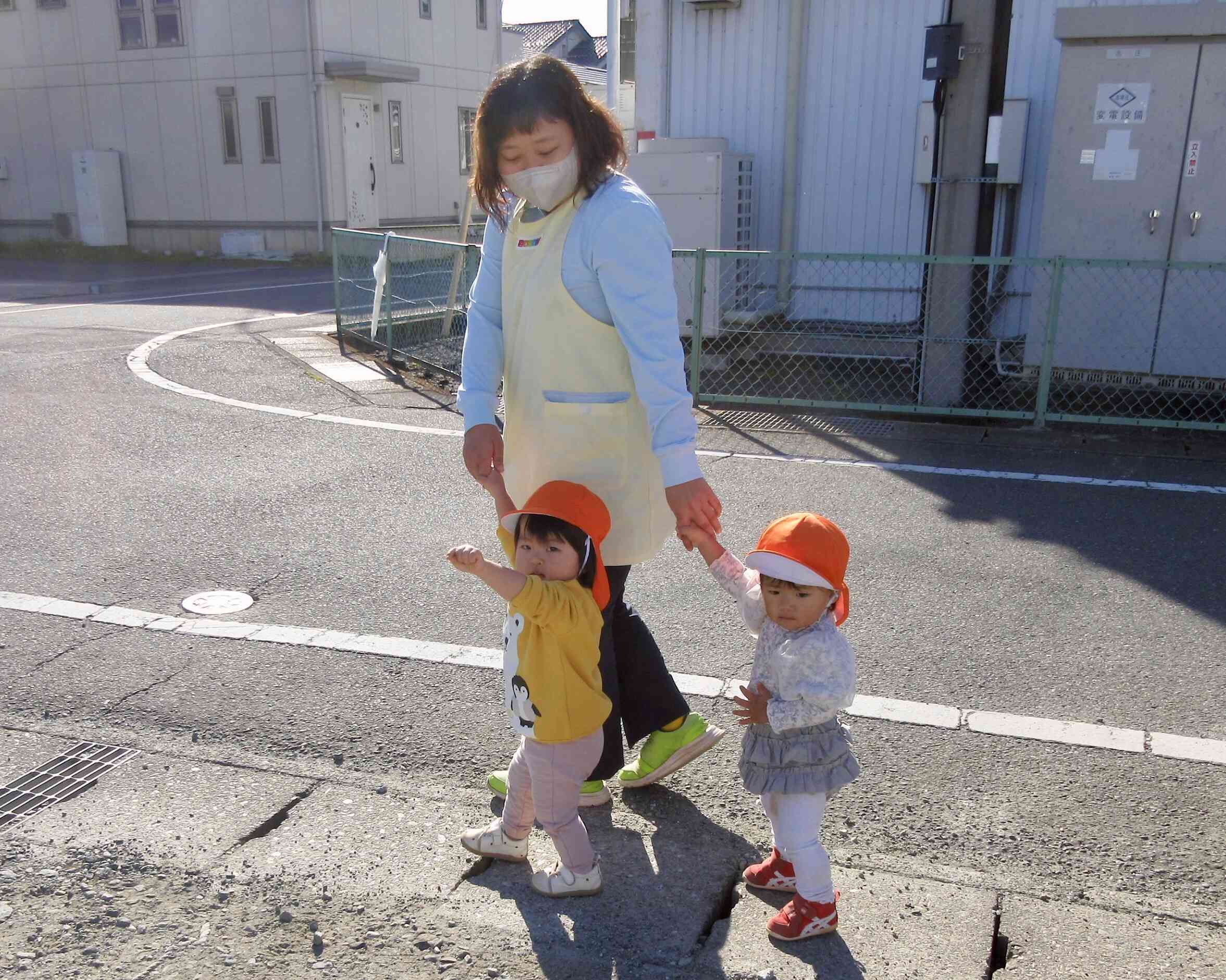 ひよこ組・りす1組の日常の様子