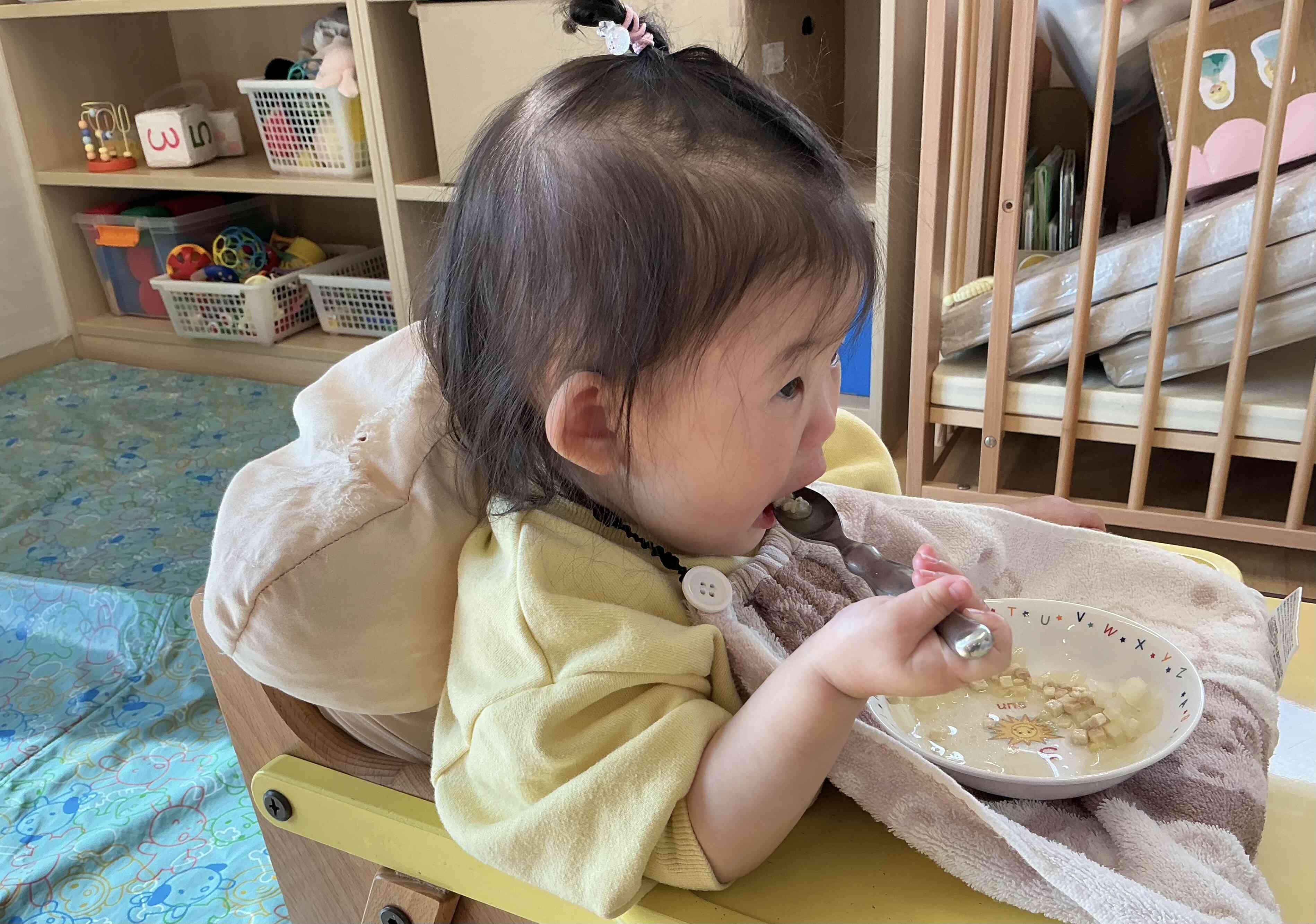 小さい食材もすくえるようになってきました。