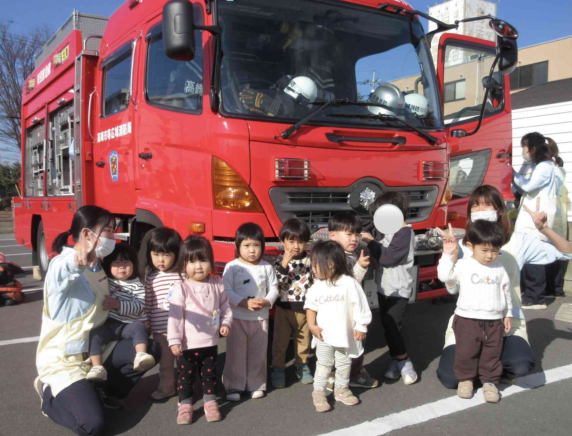 うさぎ組・あひる組　立ち会い避難訓練の様子