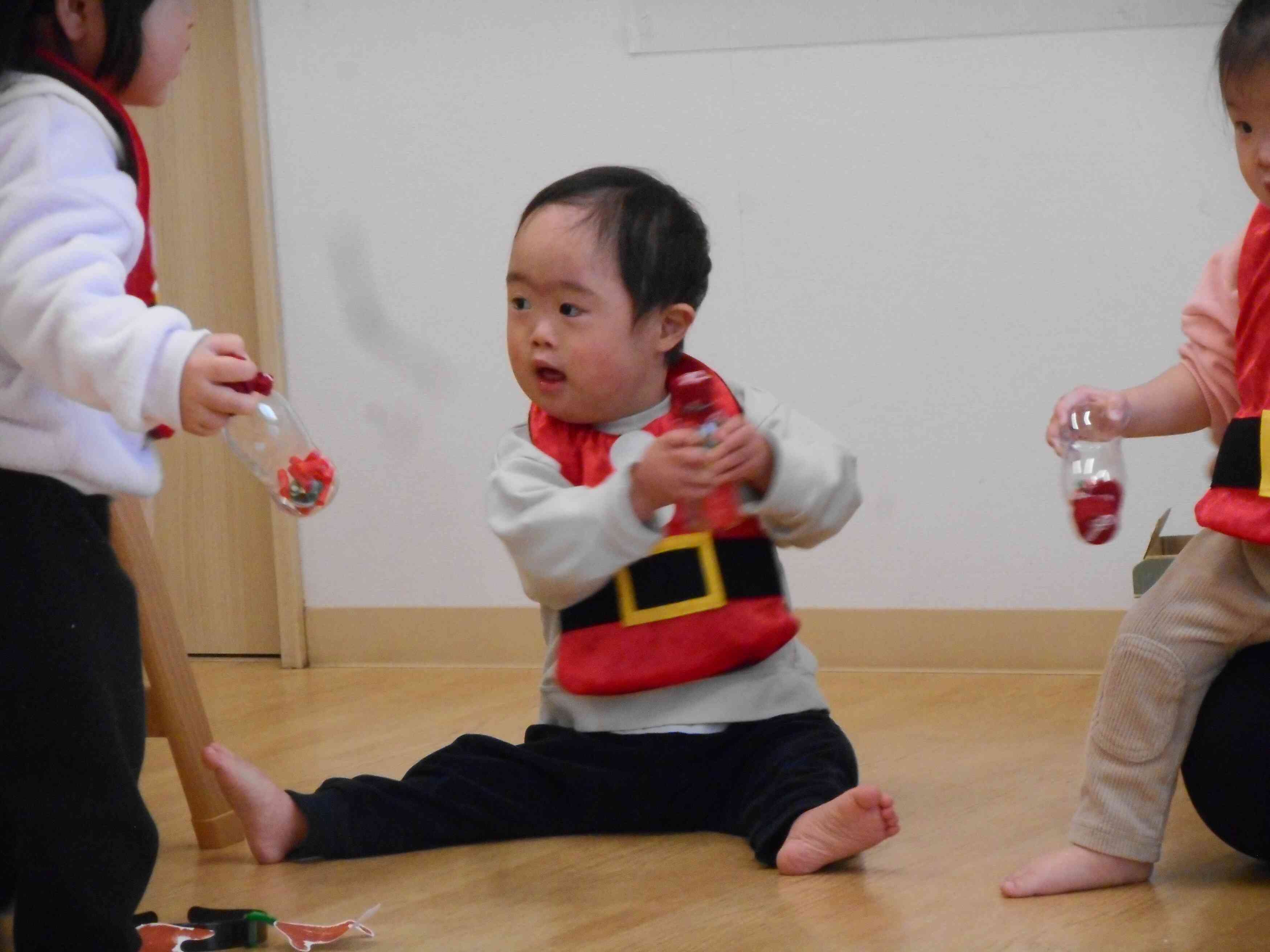 クリスマス会（ひよこ組・りす１組）