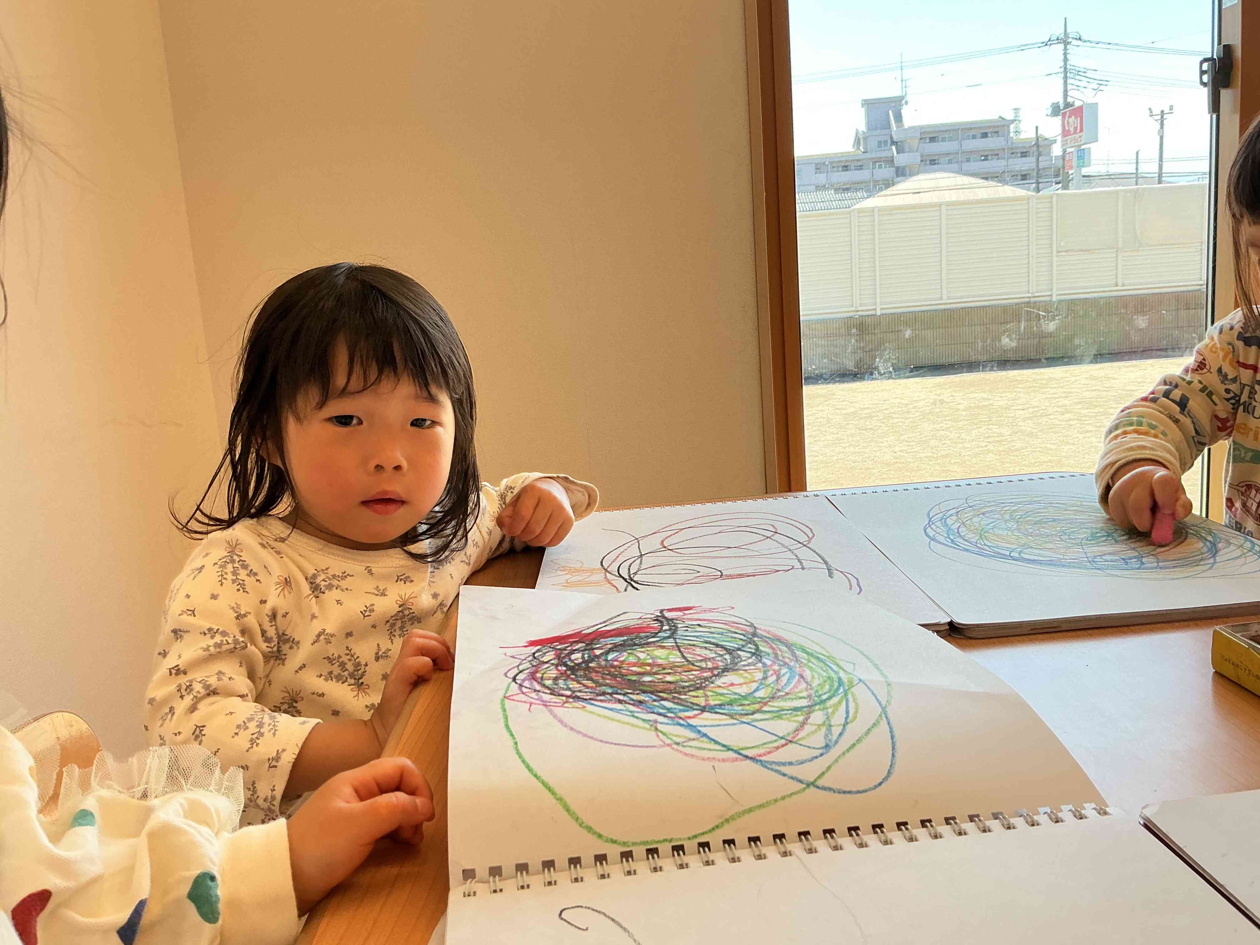 お絵描き 楽しいな♪