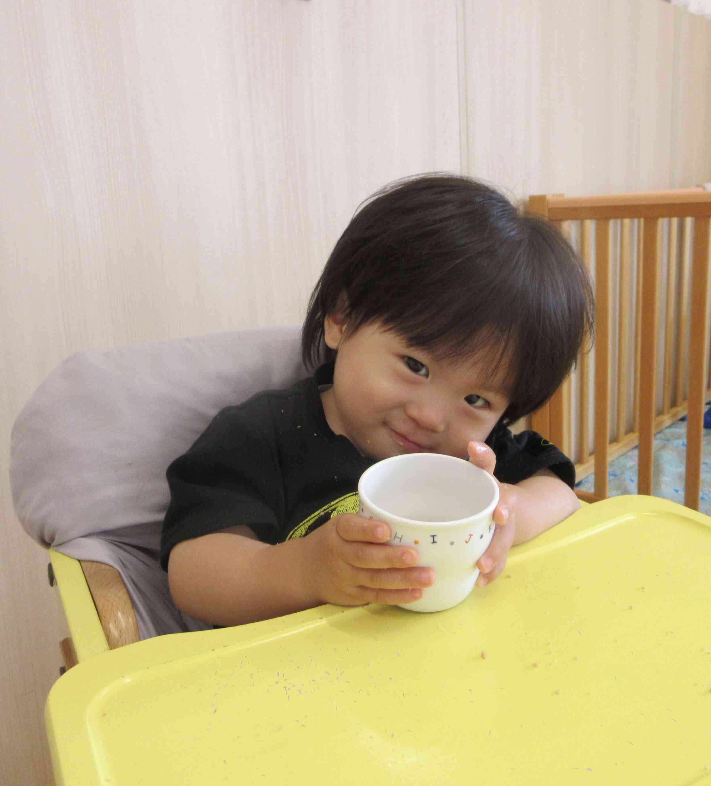 僕も上手に飲めるよ〜。