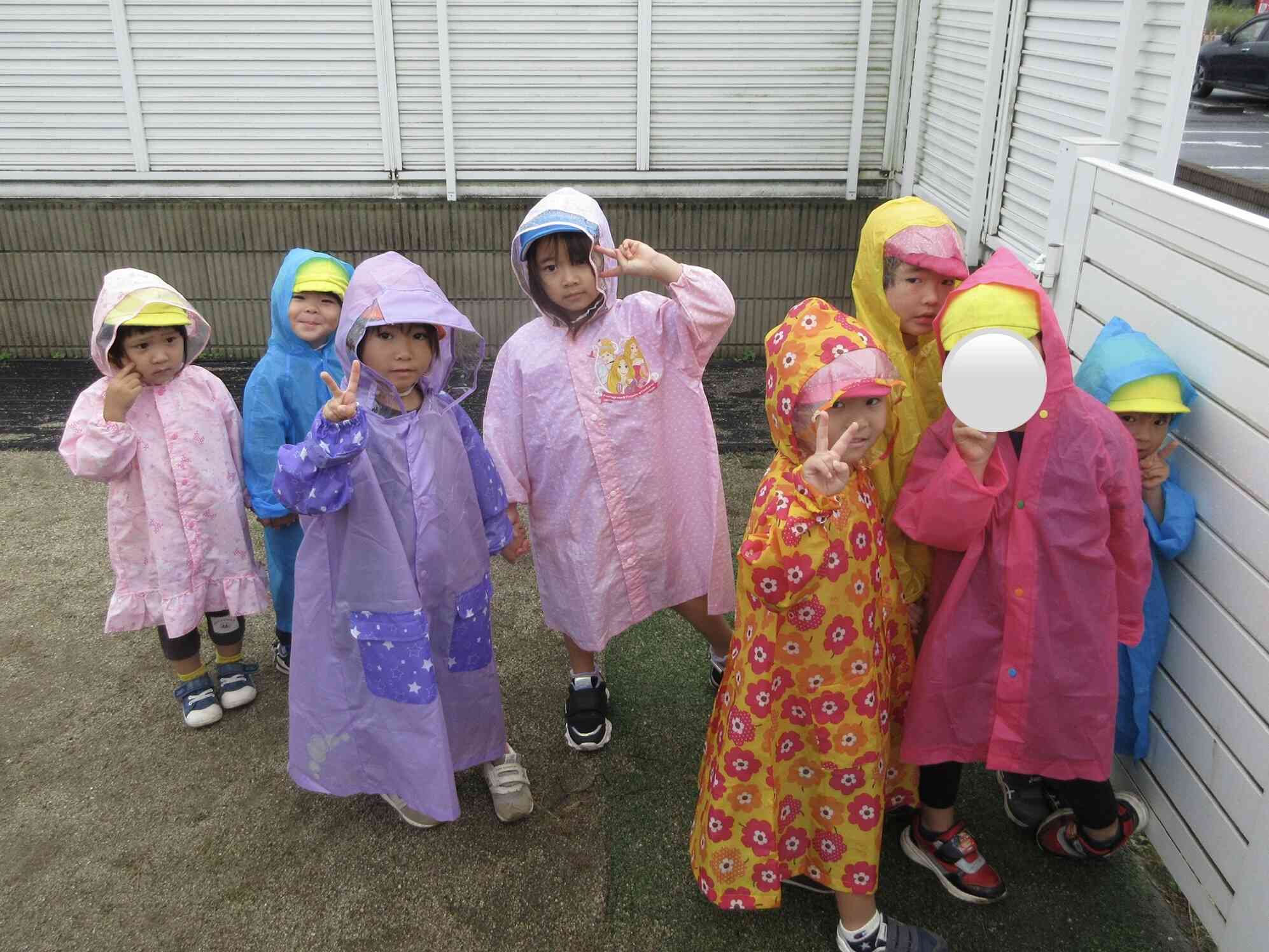 最近の幼児クラス 3・4・5歳児(りす組、ぱんだ組、きりん組)