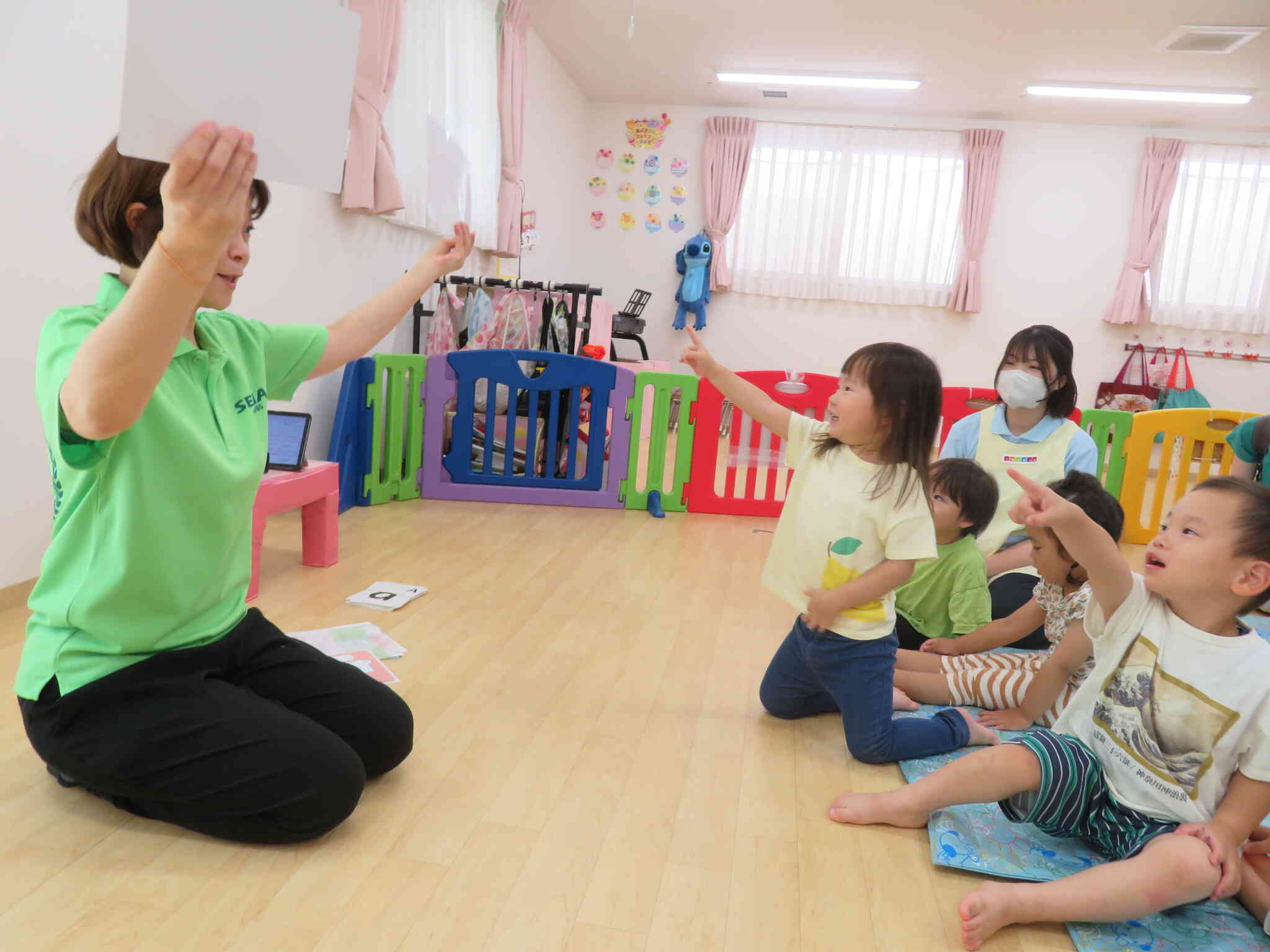 ６月　英語であそぼう☆