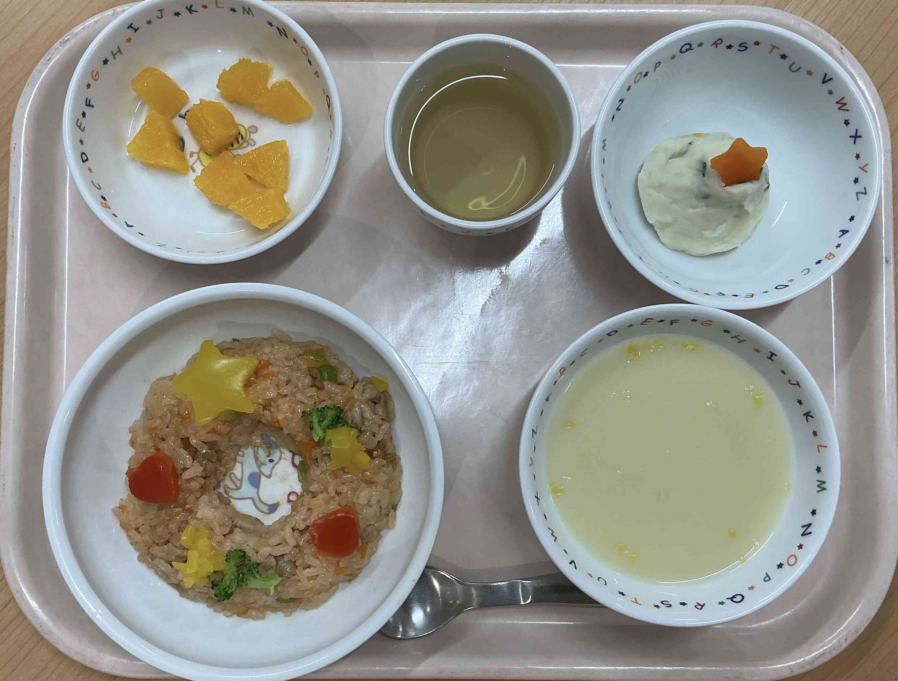 １２月２５日のお給食⭐︎