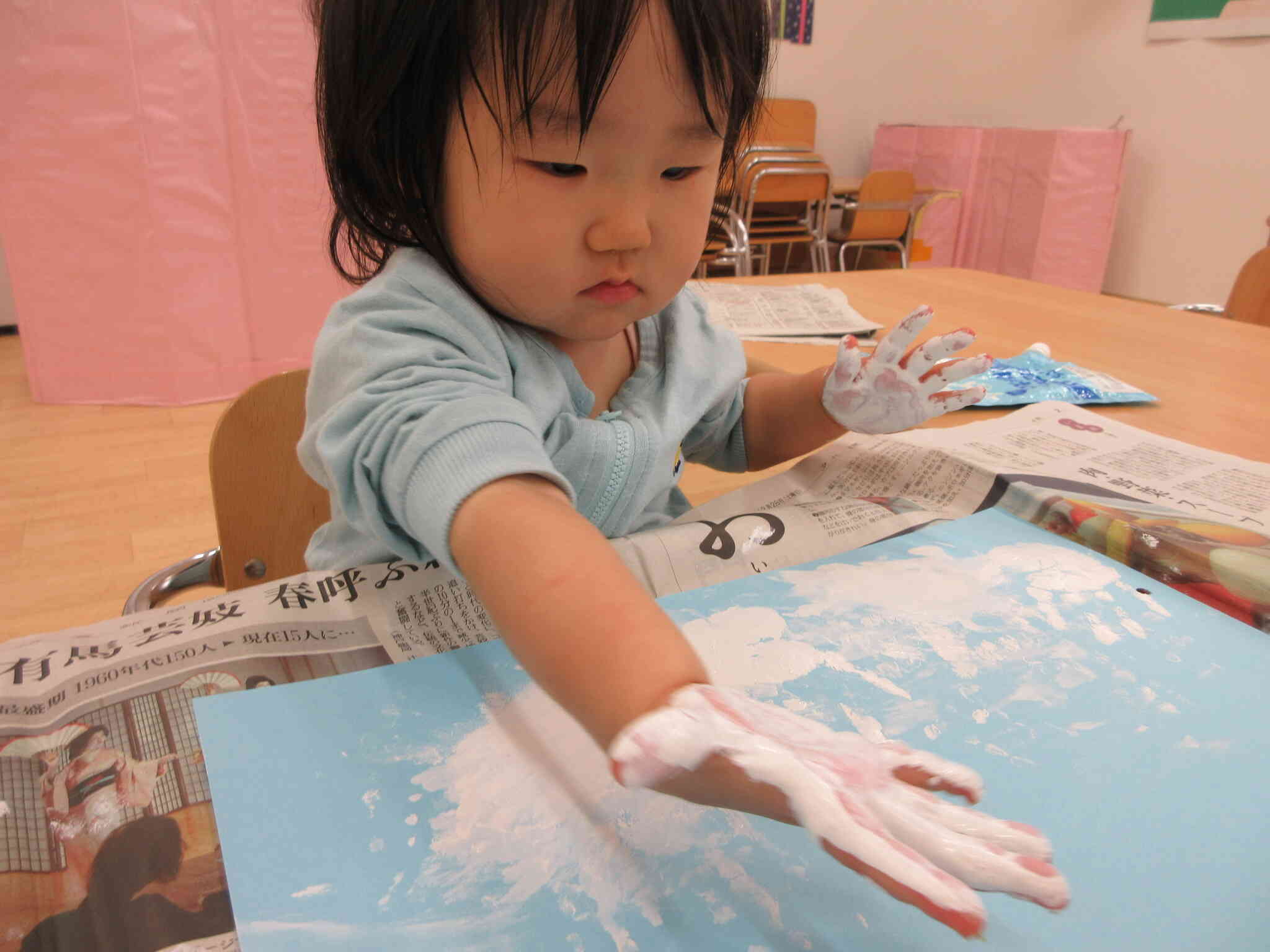 ひよこ組（0歳児クラス）　制作⭐︎