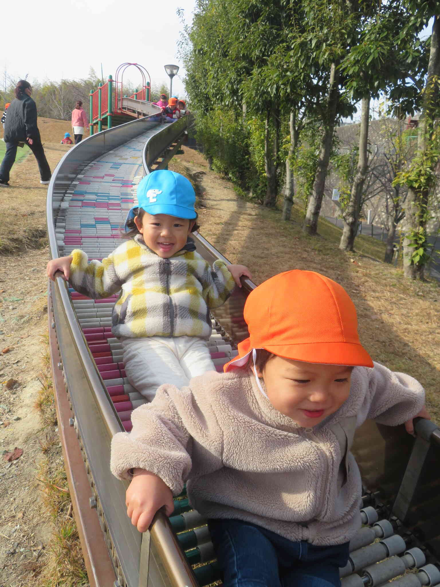 ローラー滑り台♪