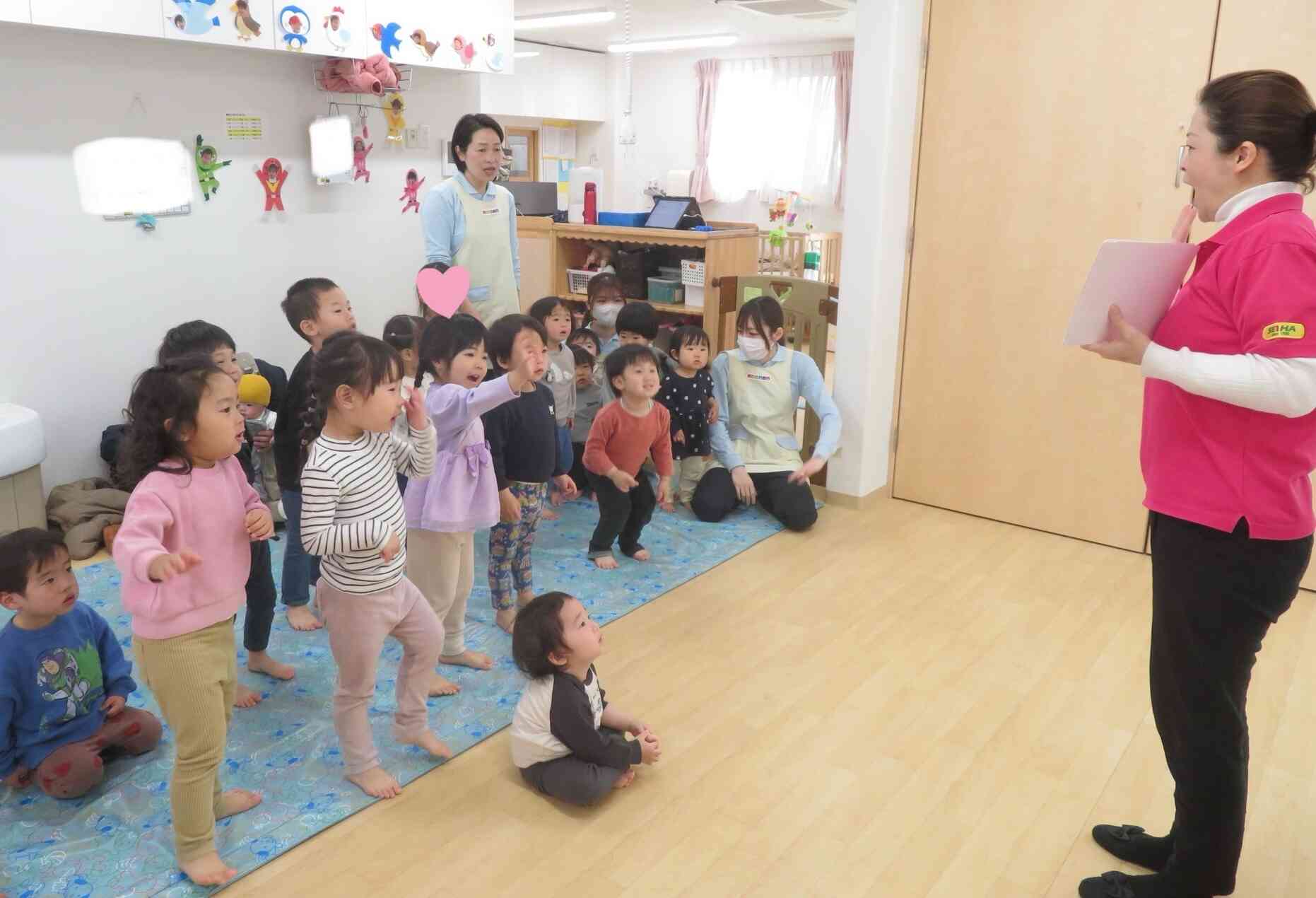 ３月　英語であそぼう⭐︎