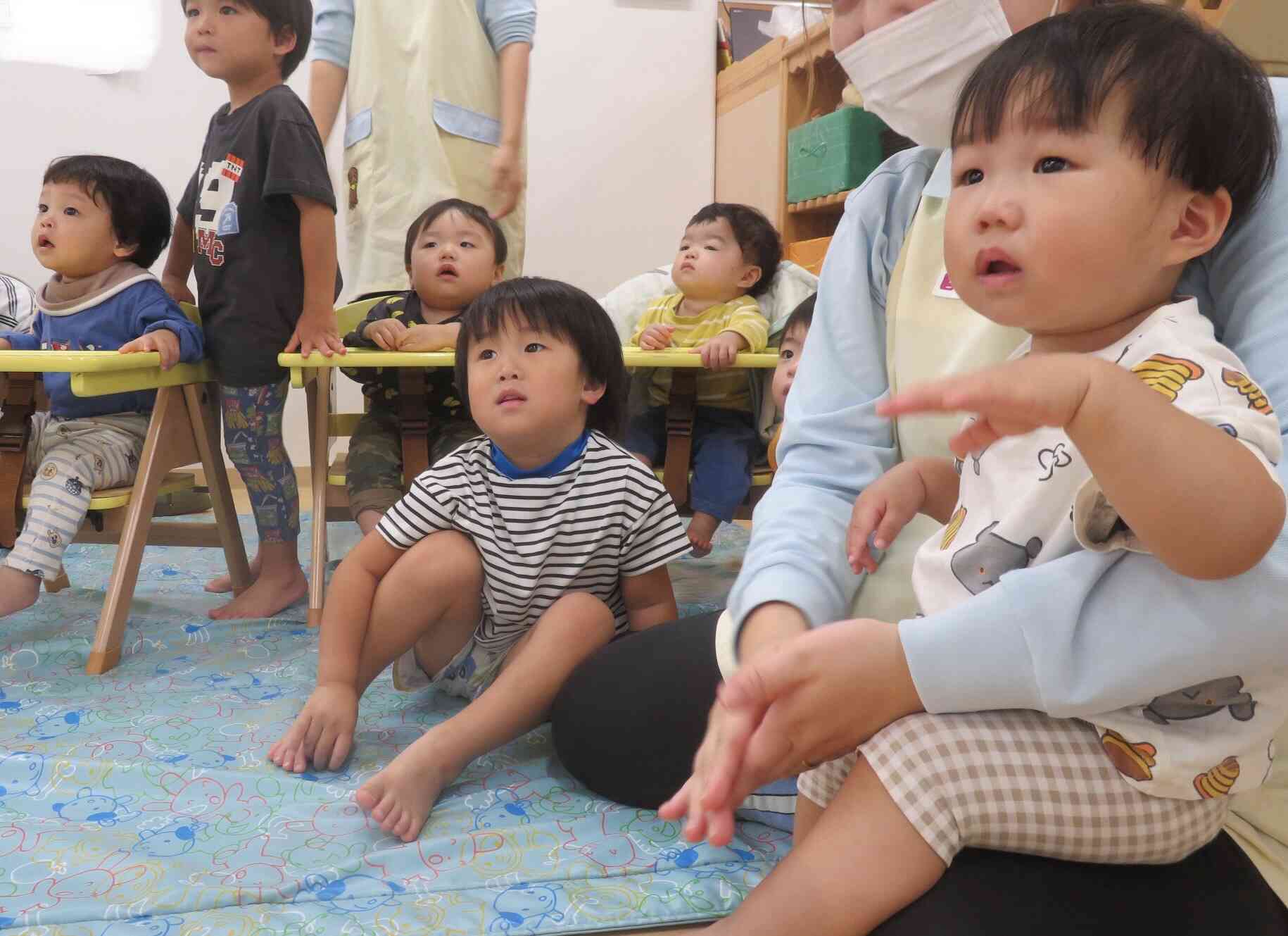 １０月    英語であそぼう☆