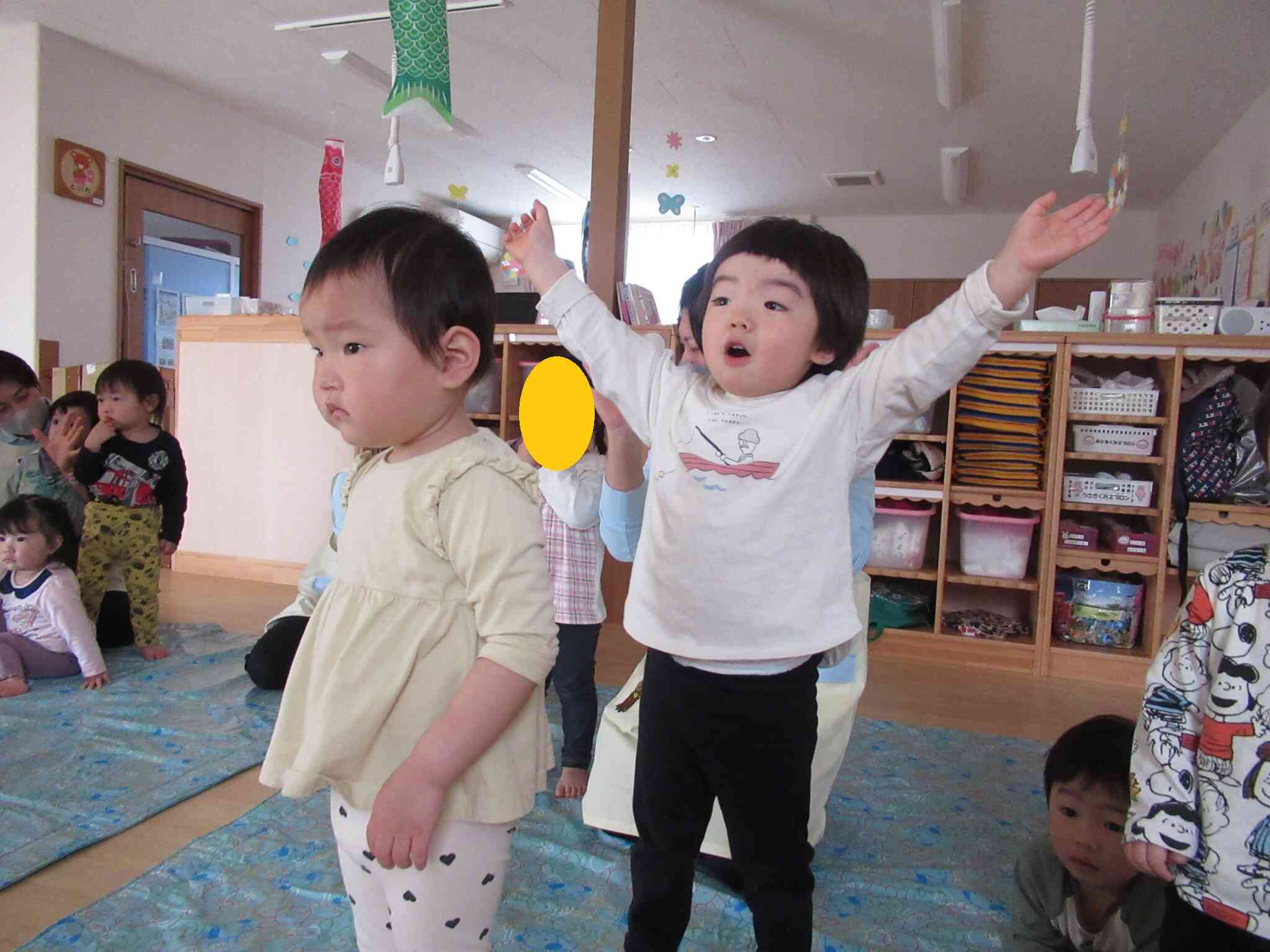 うさぎ組のお友だちはのりのりです!