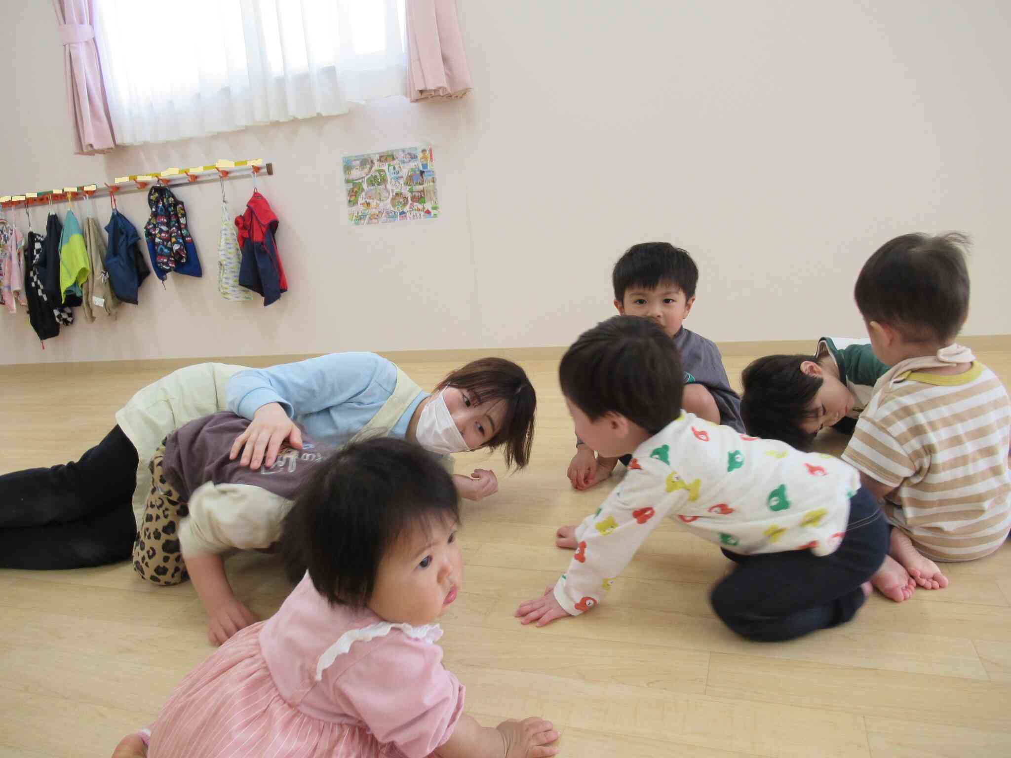 疲れちゃったね。横になってひと休み。