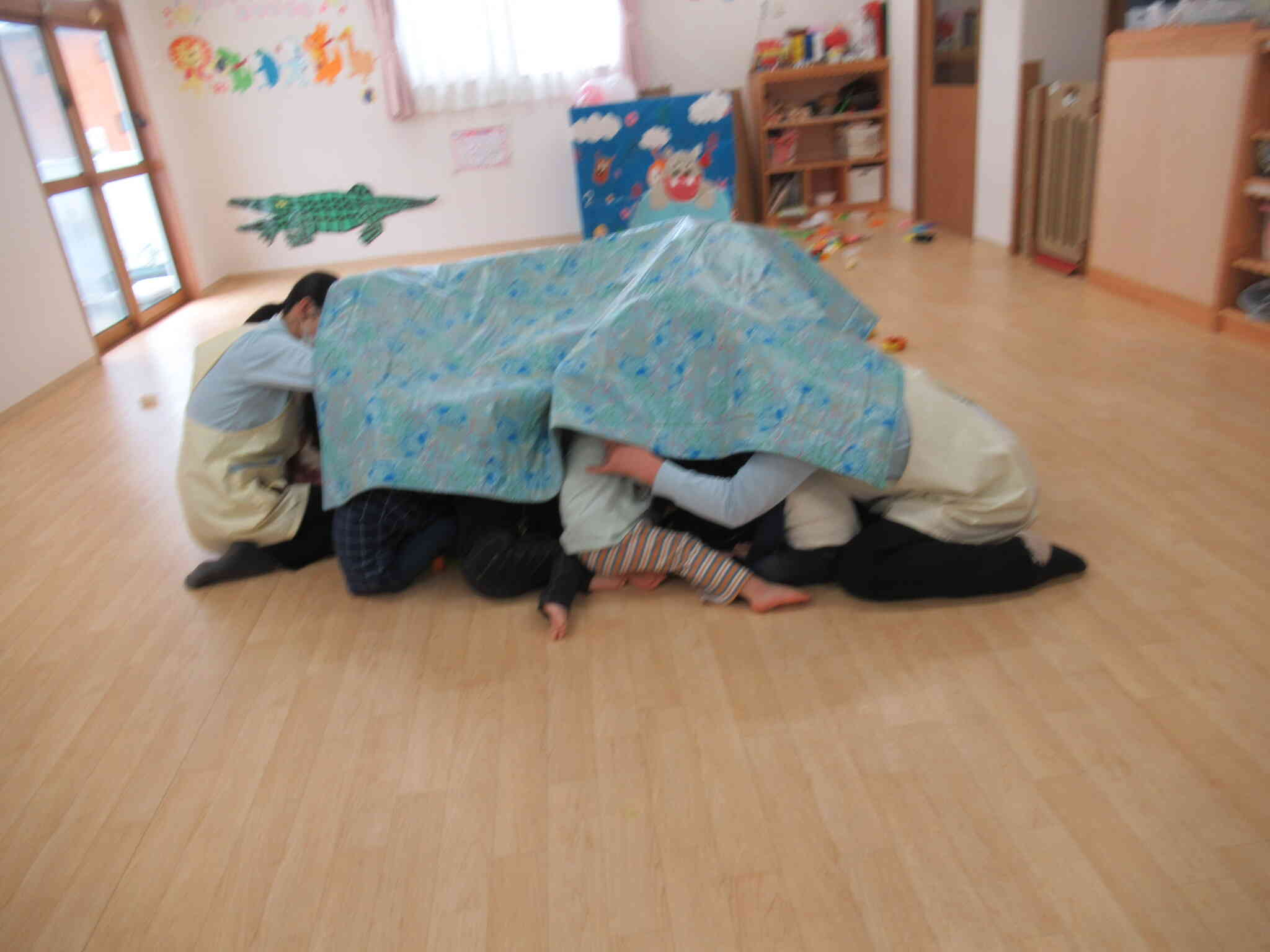 地震がきたよ。