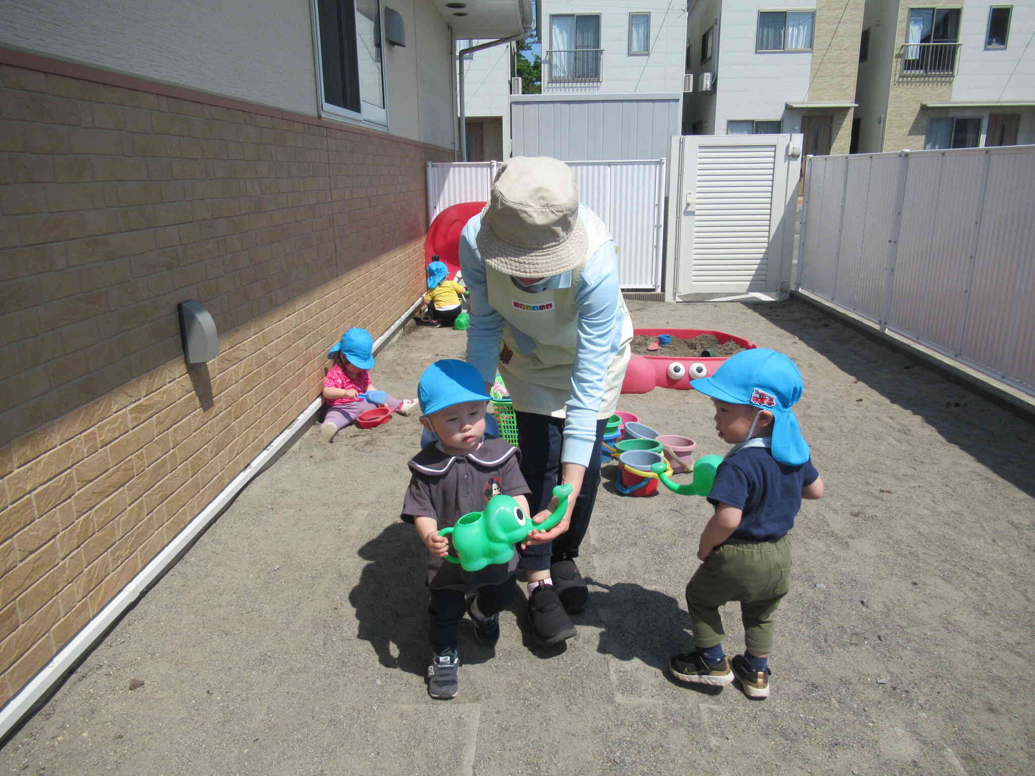 僕は先生と一緒だよ。