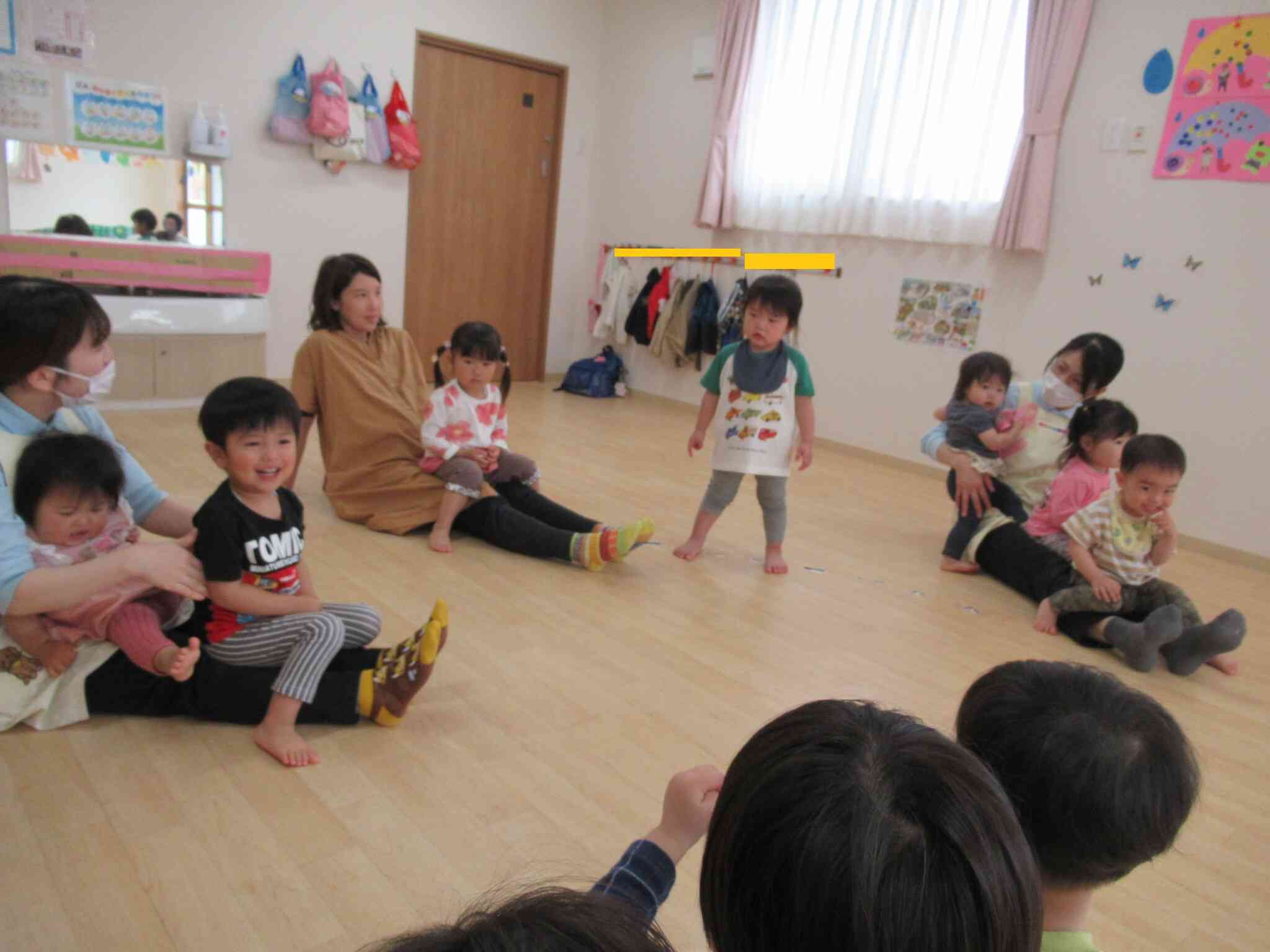 子育て広場～リズム遊び②