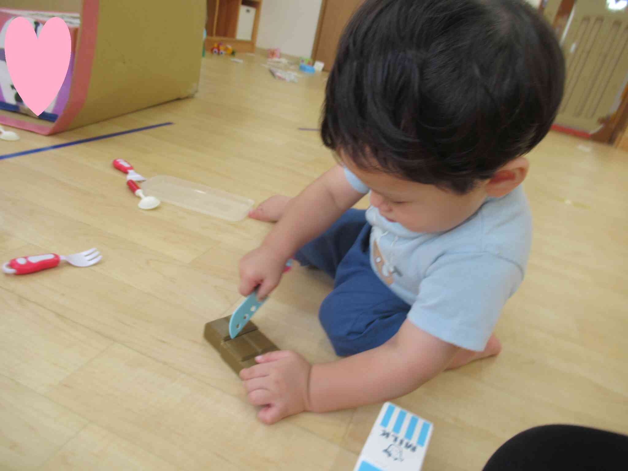包丁を使って、カレールーをカット！