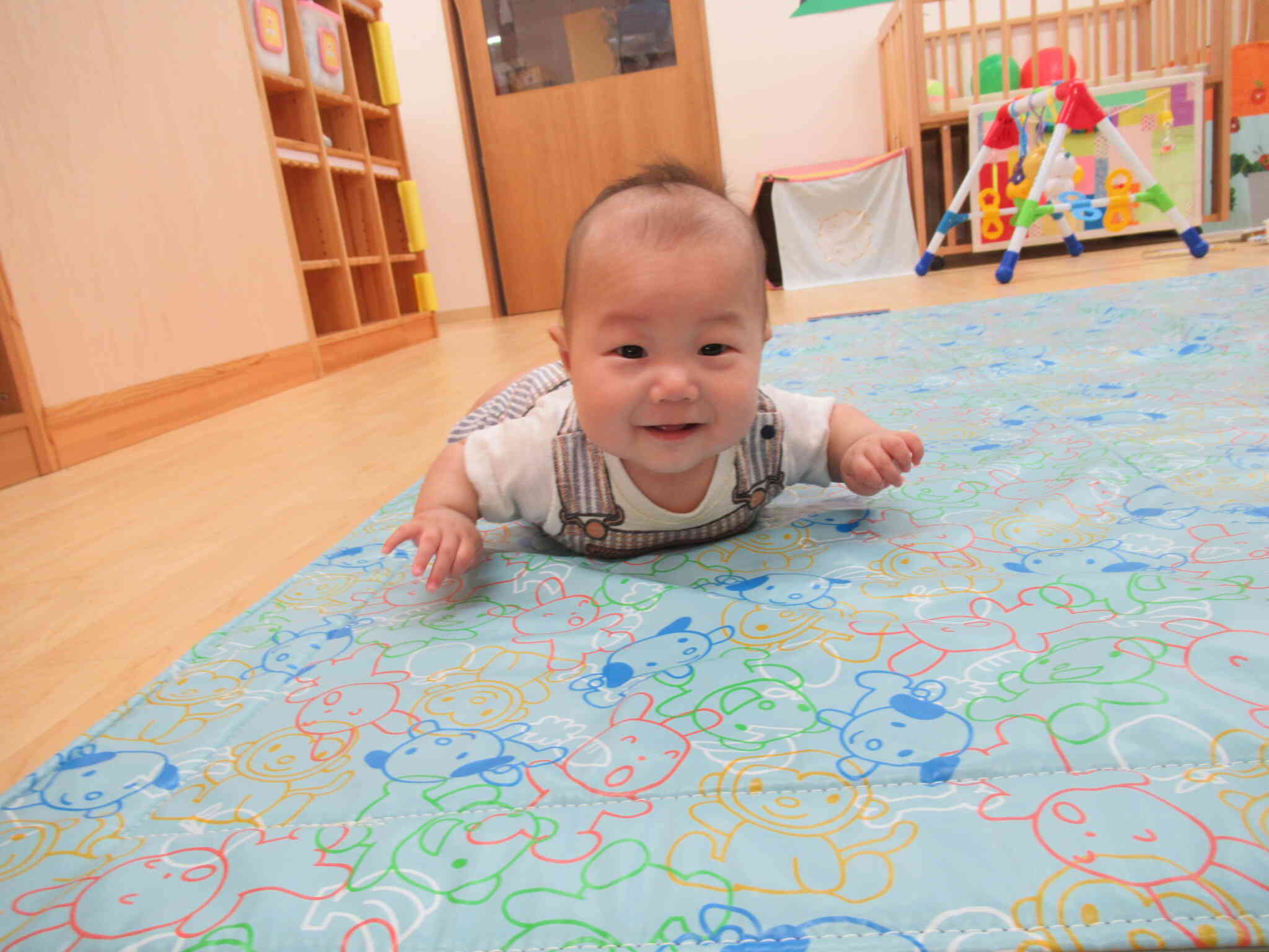 保育園に慣れてきたよ～ひよこ組0歳児～