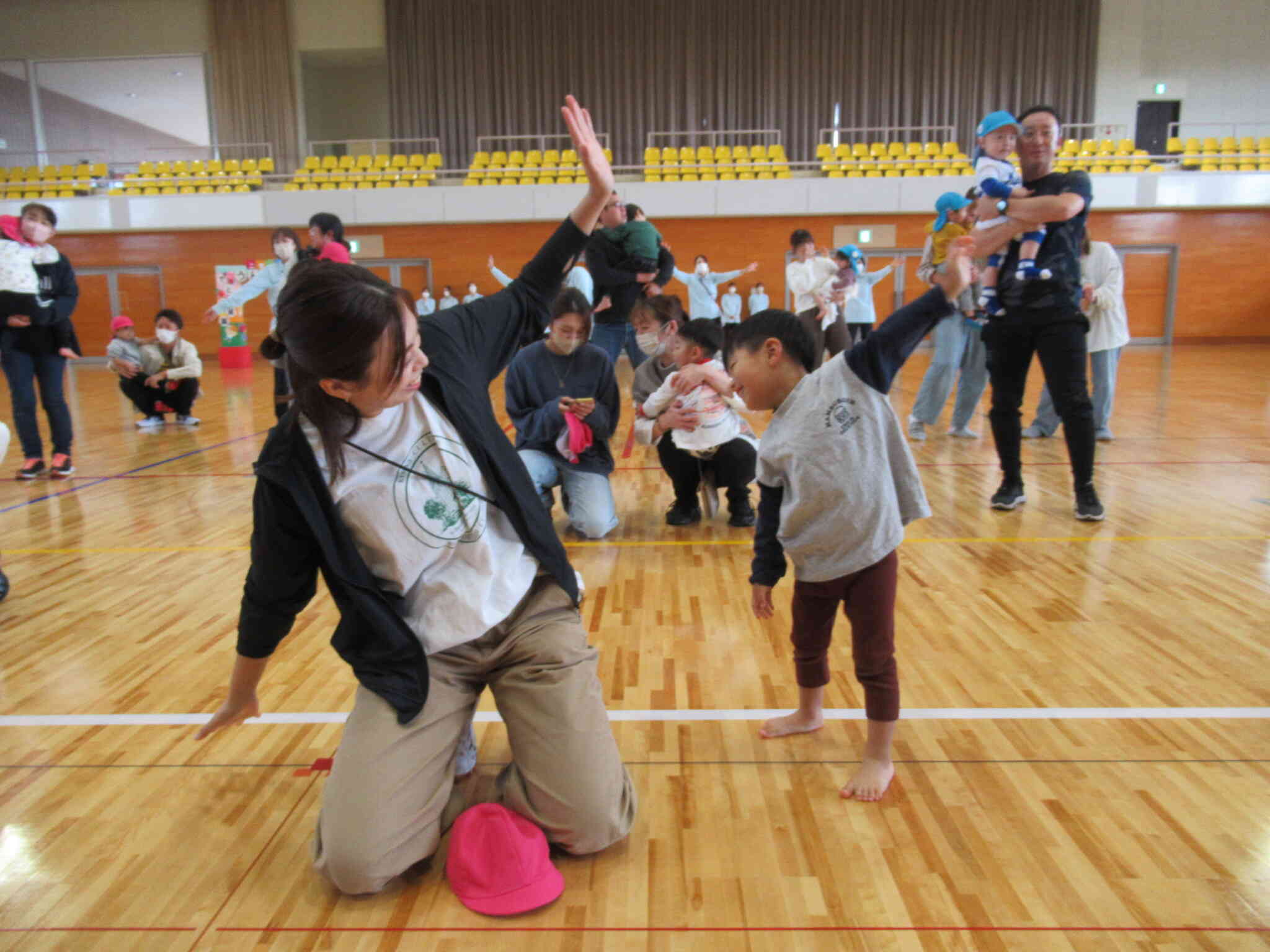 ニチイキッズでと保育園・天王みなみ保育園合同運動会～うさぎ組（２歳児）～