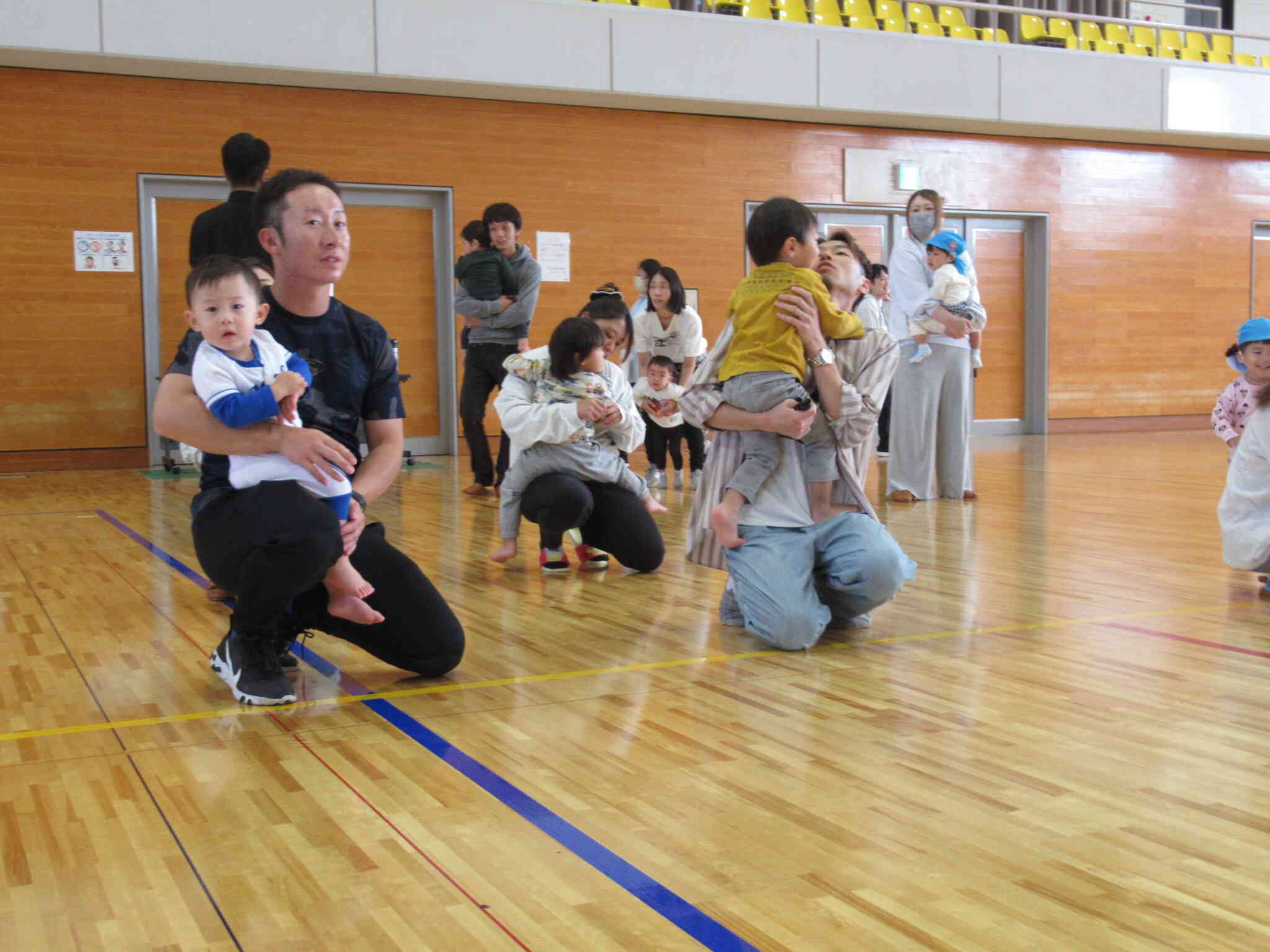 ニチイキッズでと保育園、天王みなみ保育園合同運動会～あひる組（1歳児）～