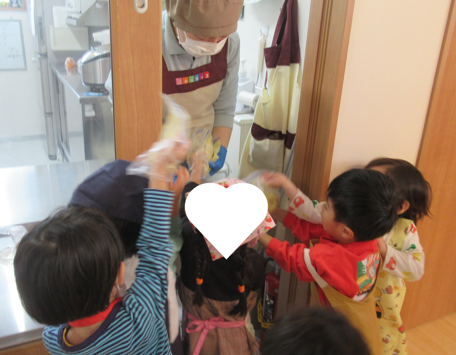 給食の先生、お願いしまーす！