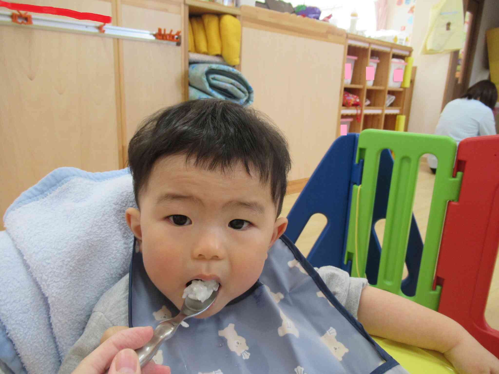 離乳食の時間です