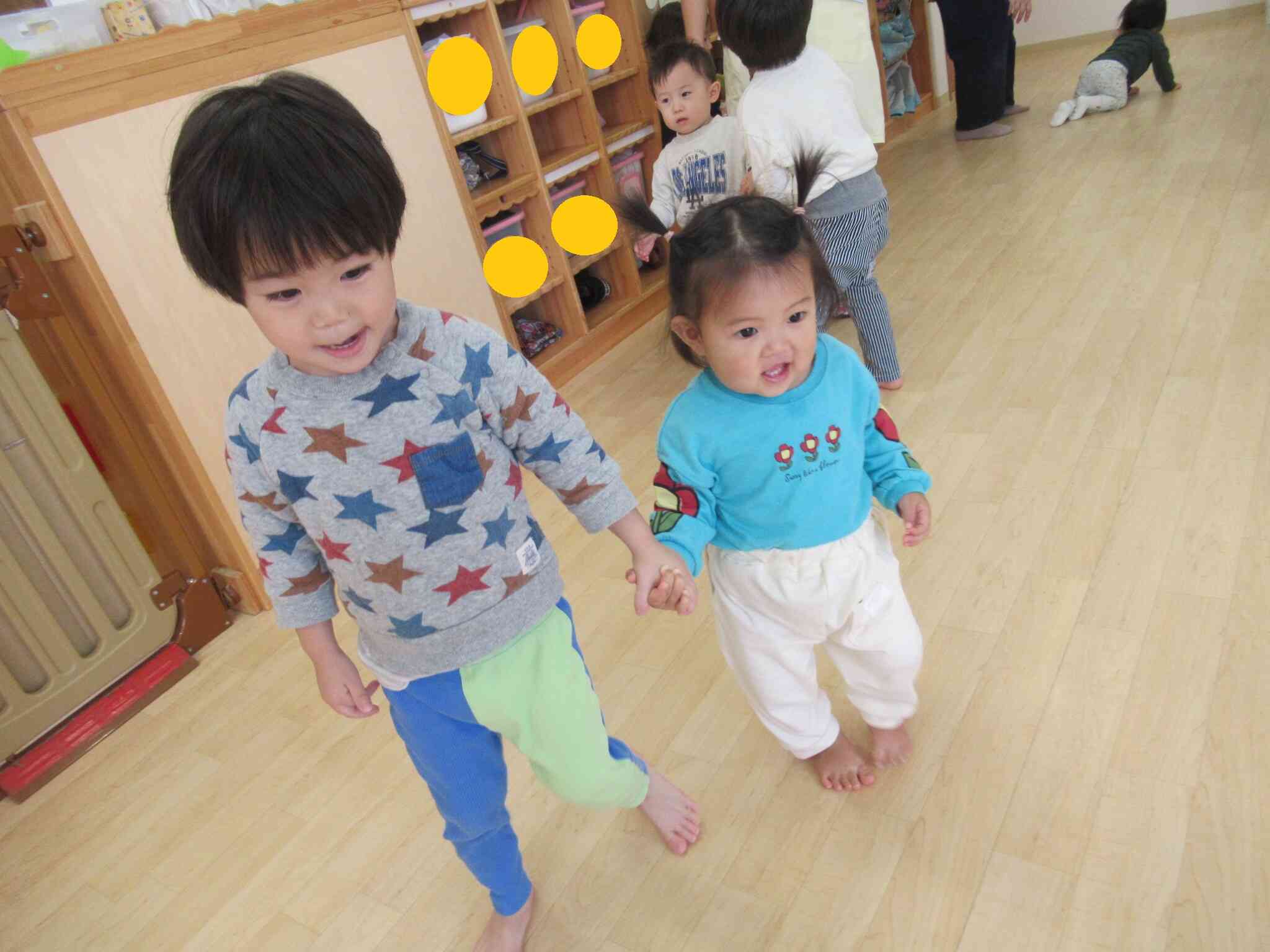 お兄さんと一緒に遊んだよ